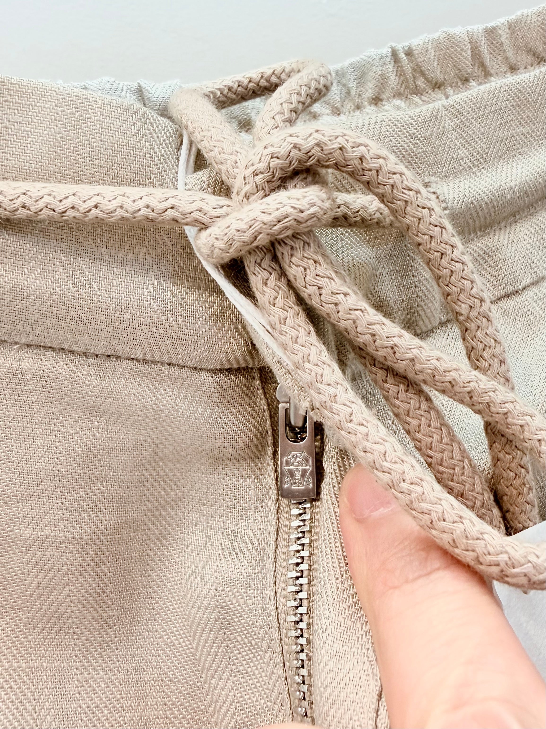 Multi-color Short