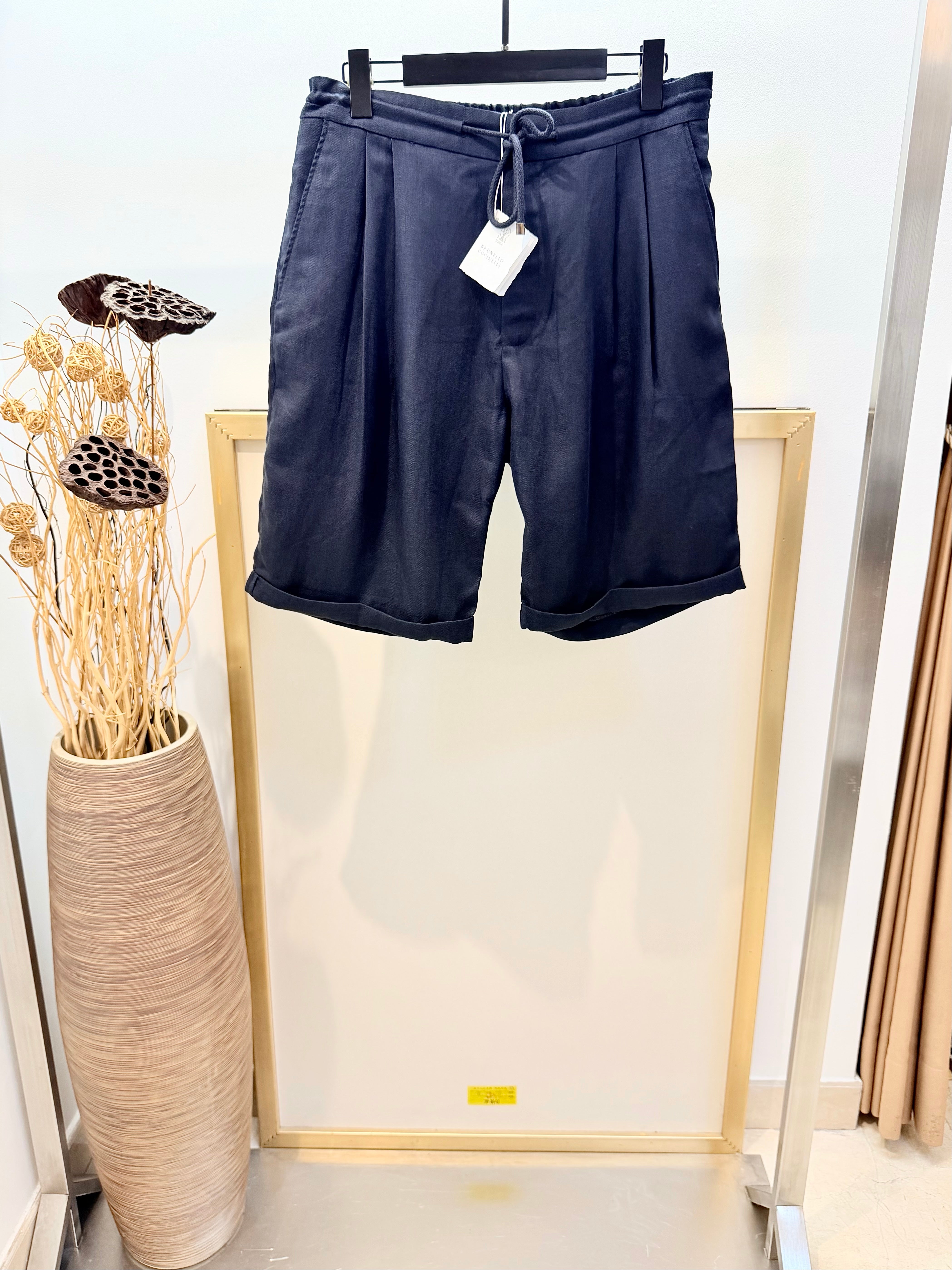 Multi-color Short