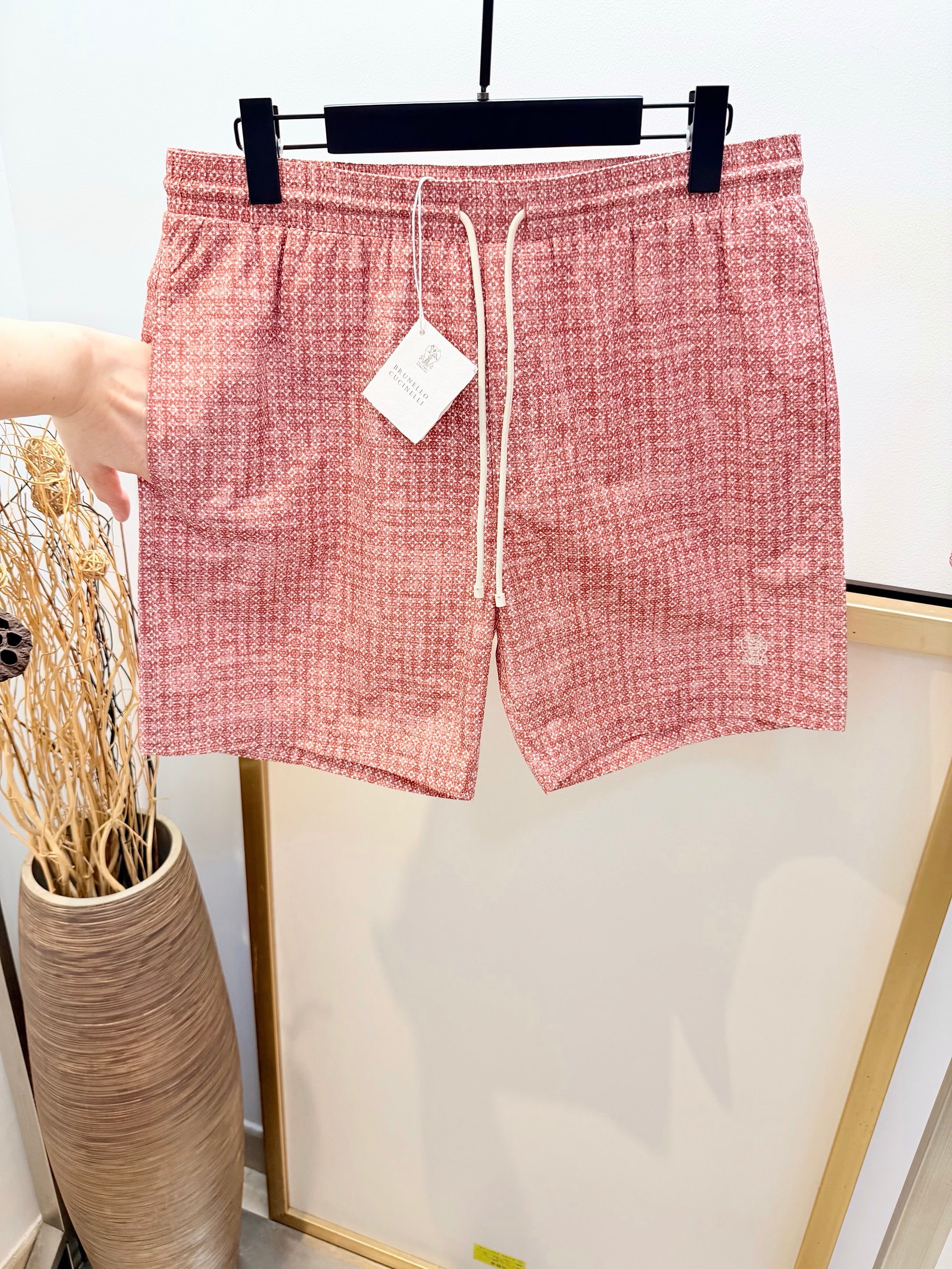Multi-color Short