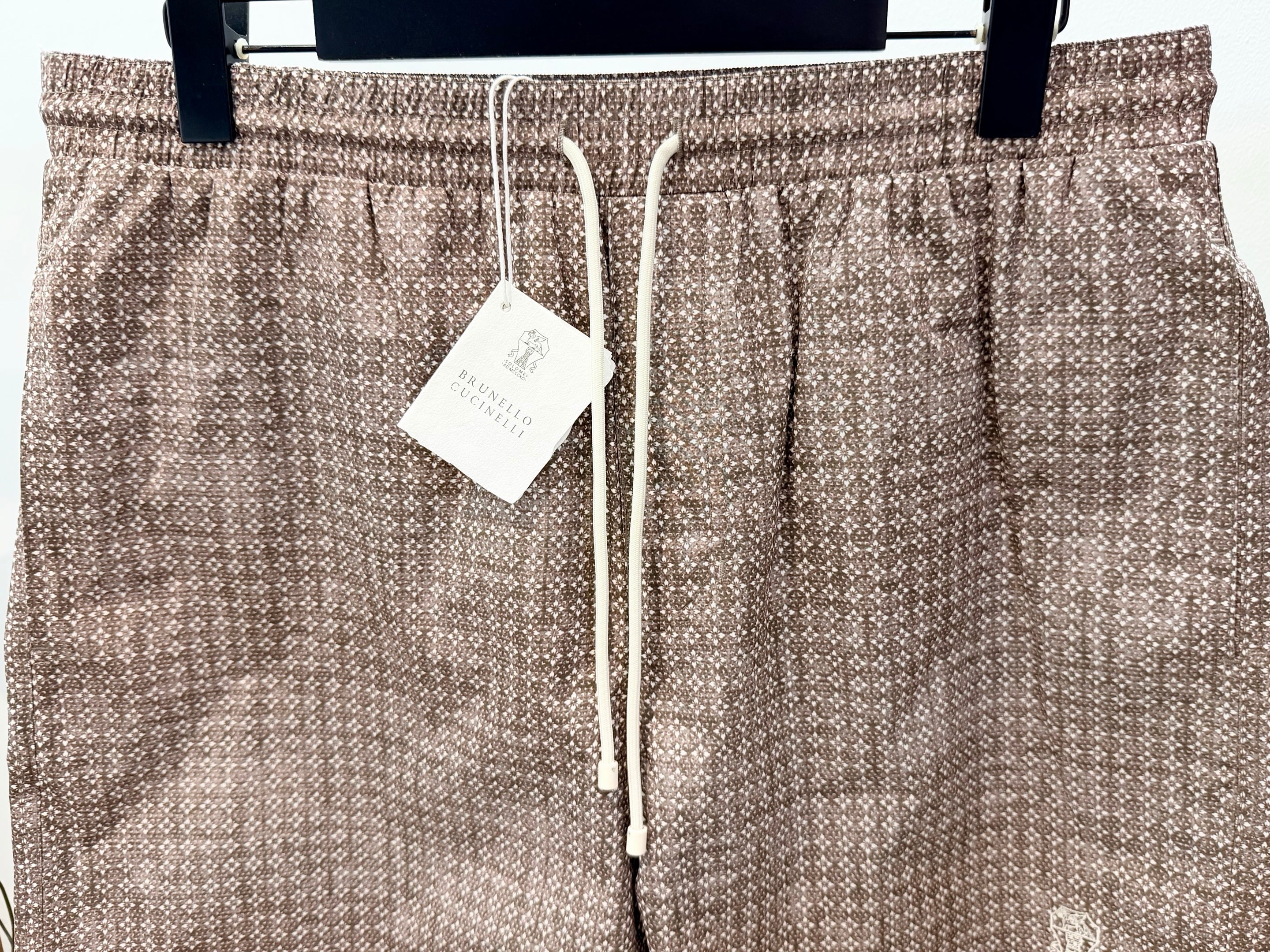 Multi-color Short