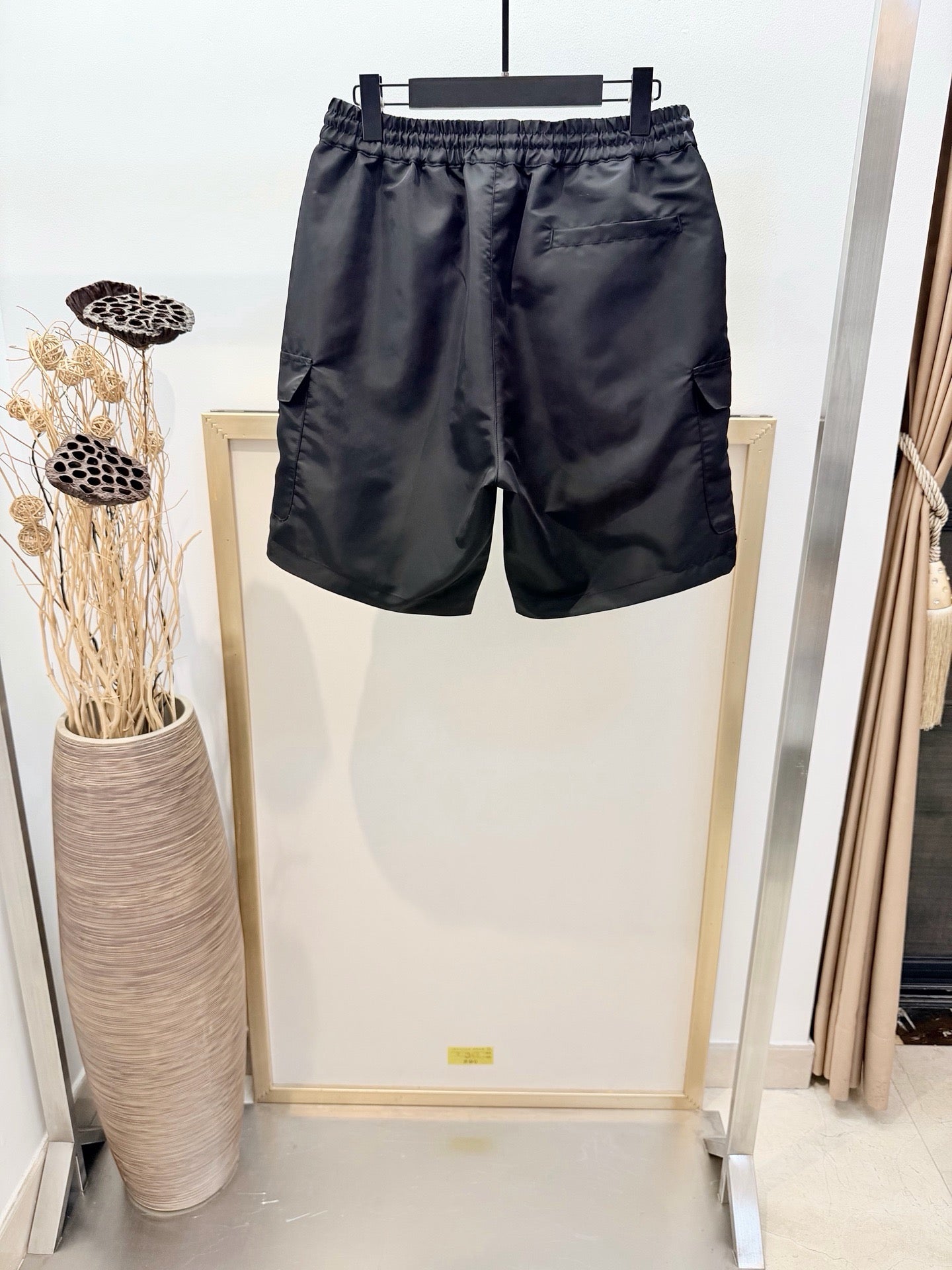 Black Short