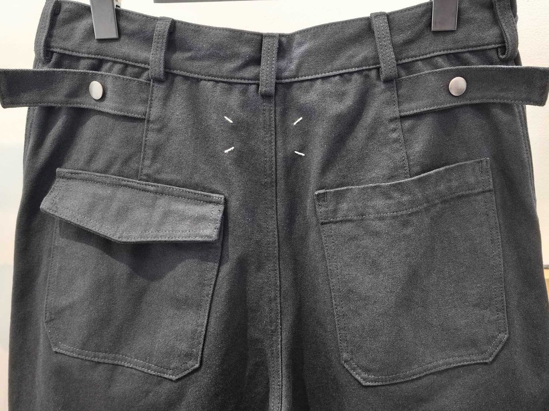 Black Short
