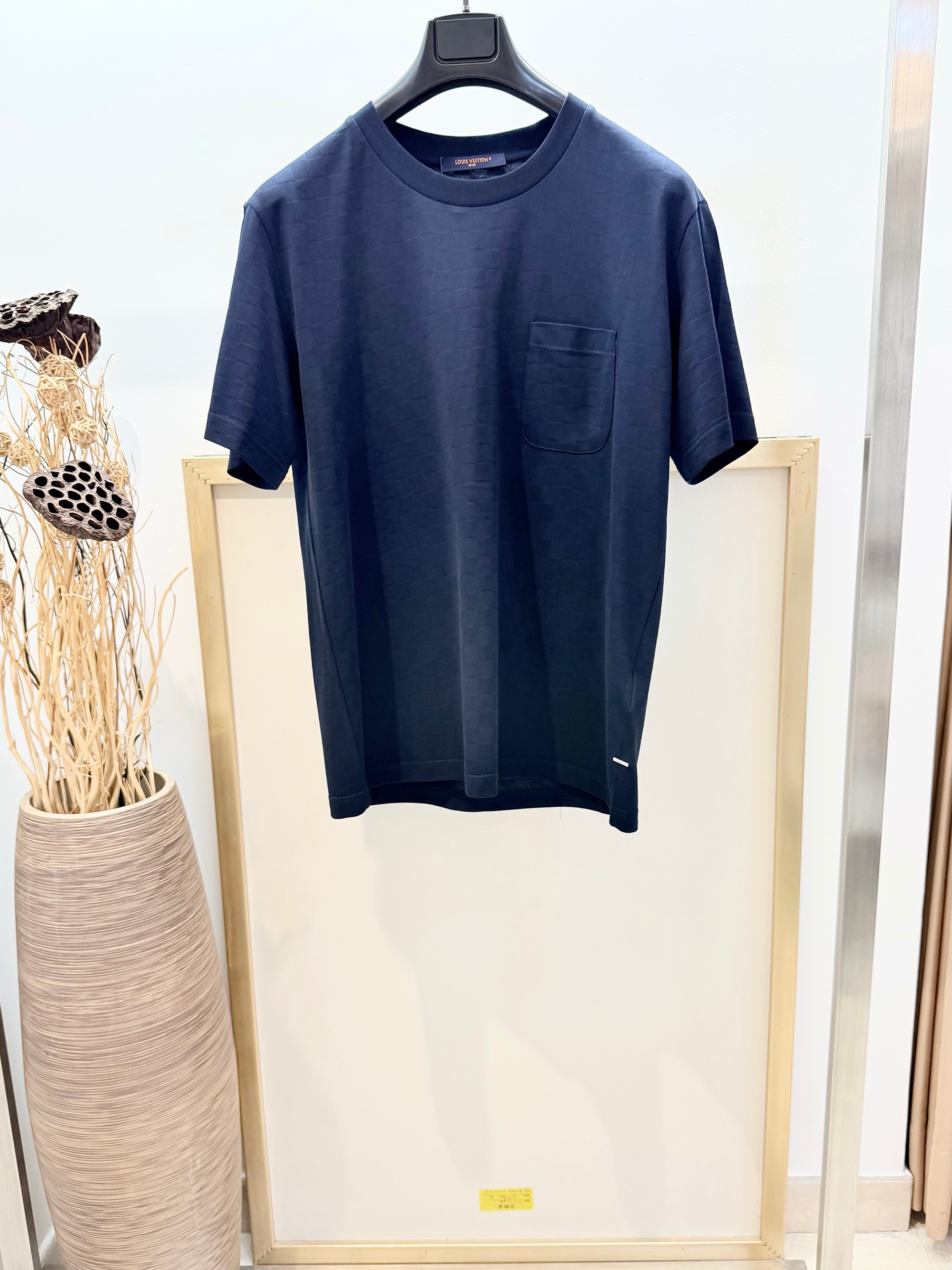 Black T-shirt
