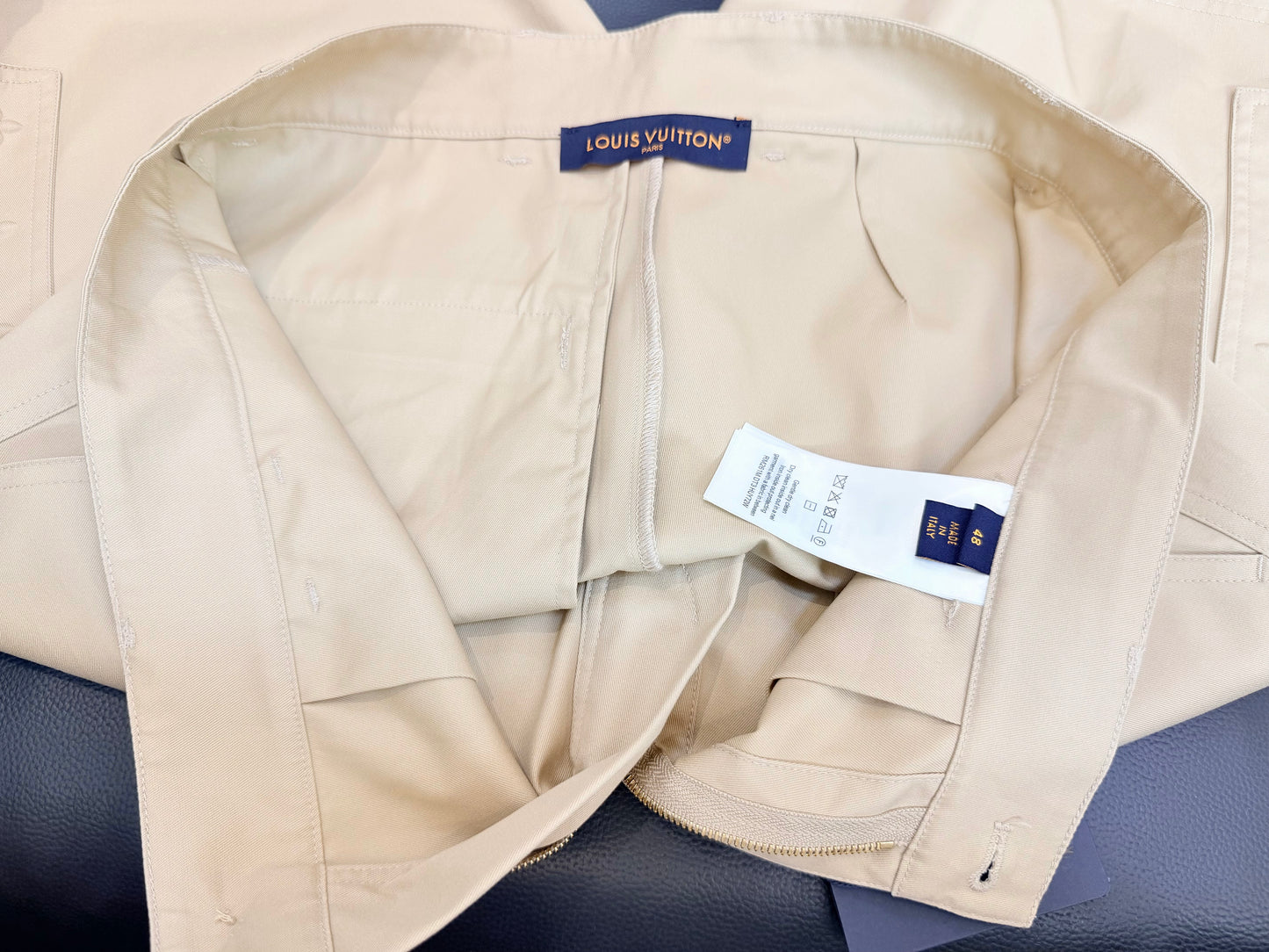 Multi-color Short