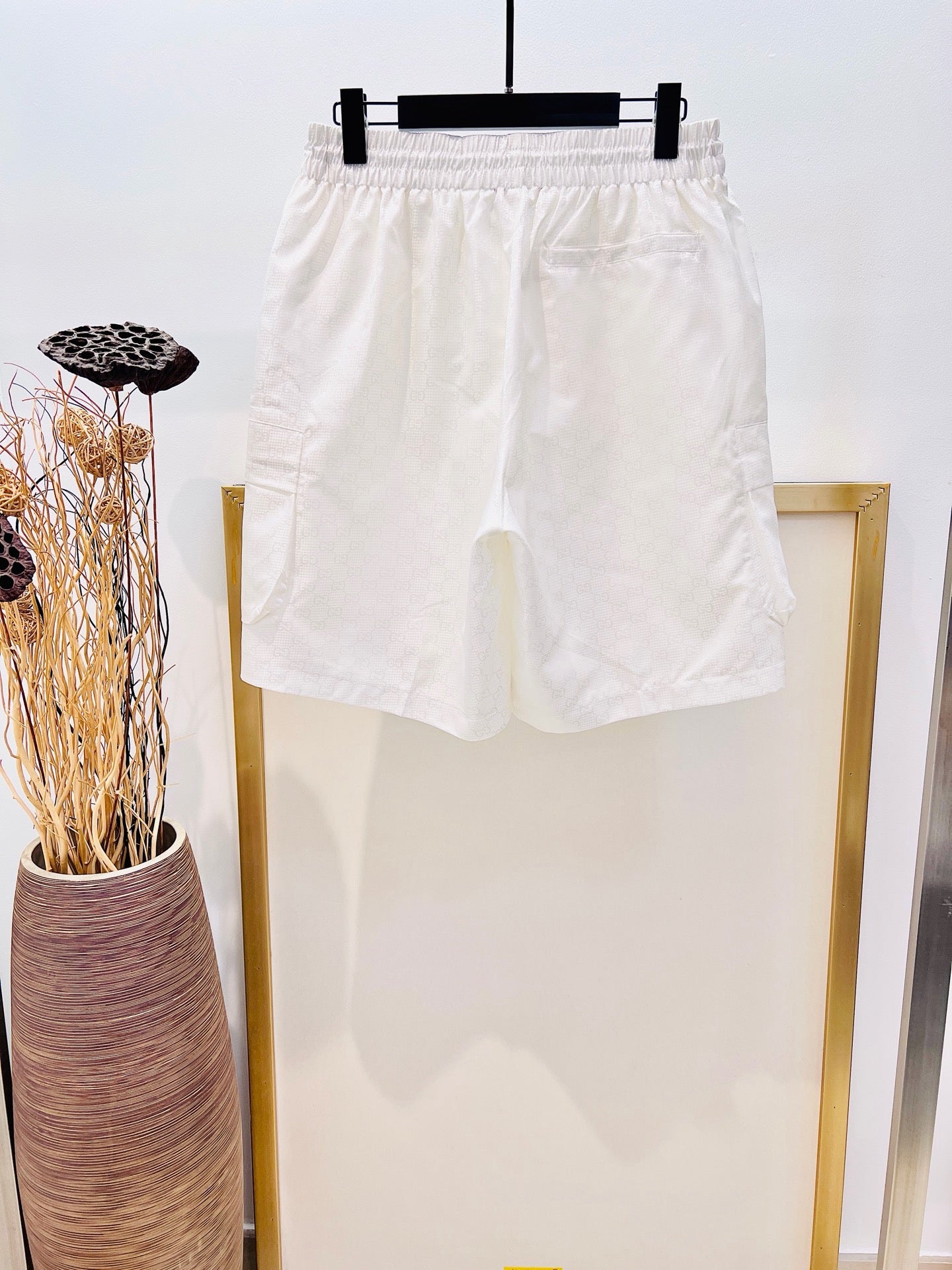 Black and White Short