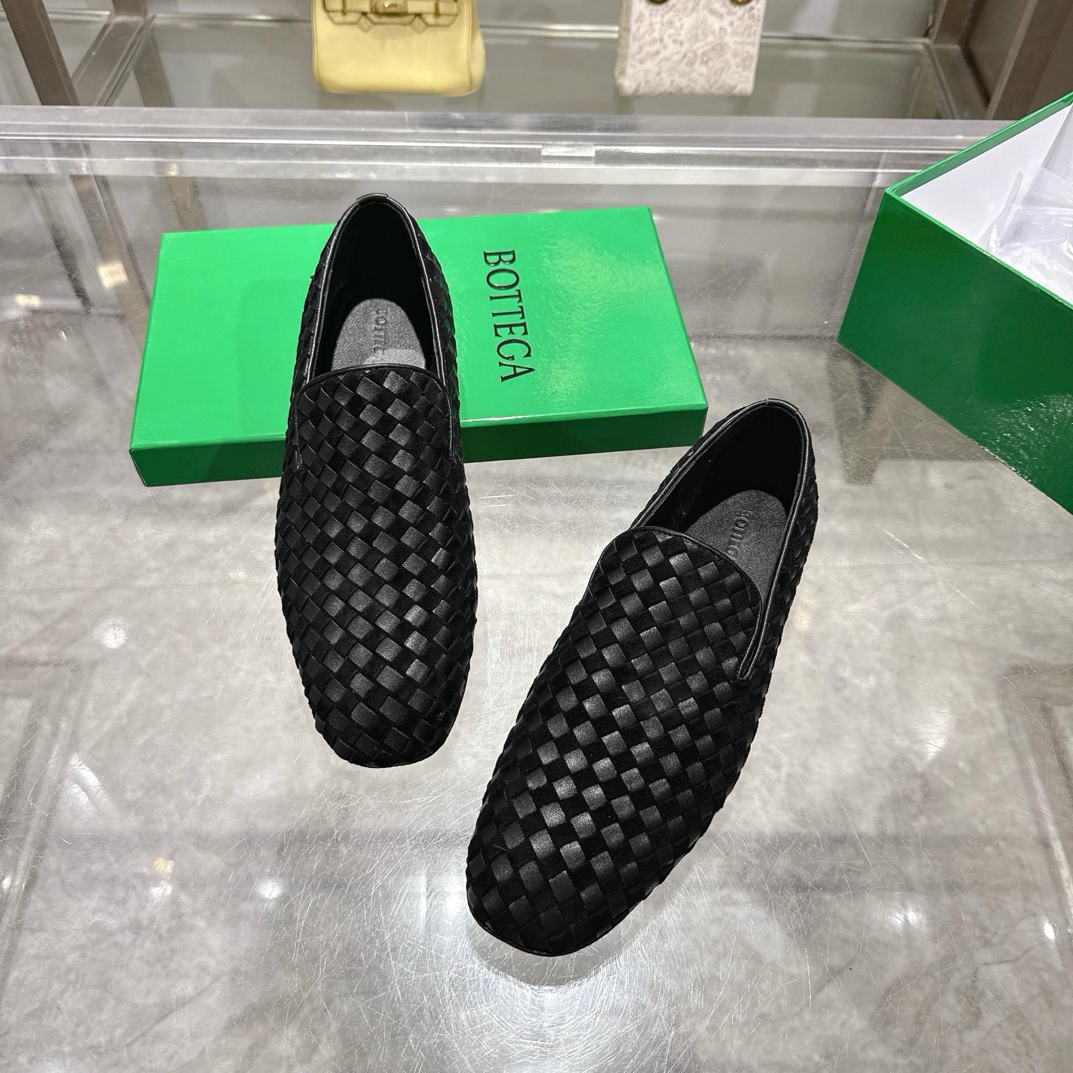 Black Shoes