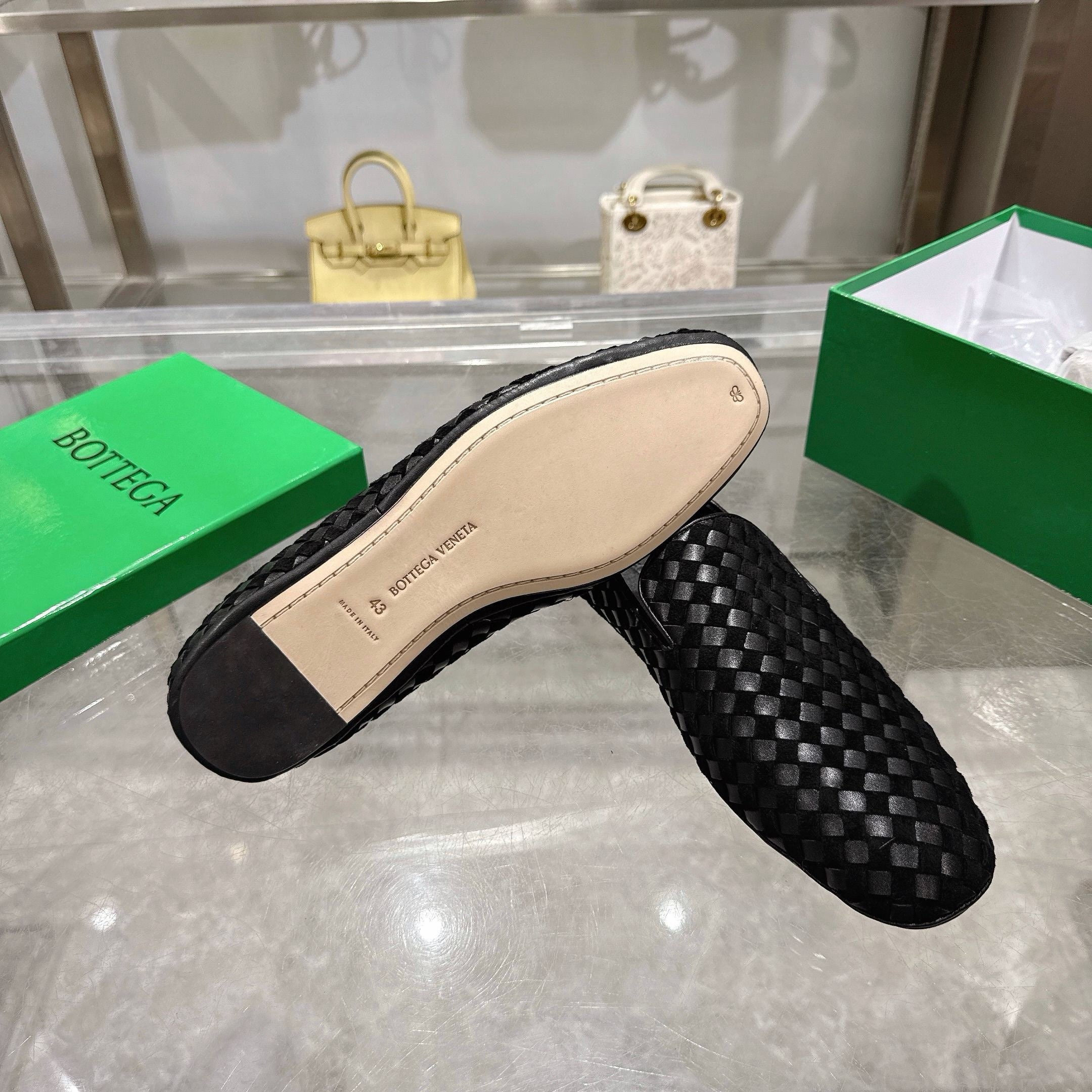 Black Shoes