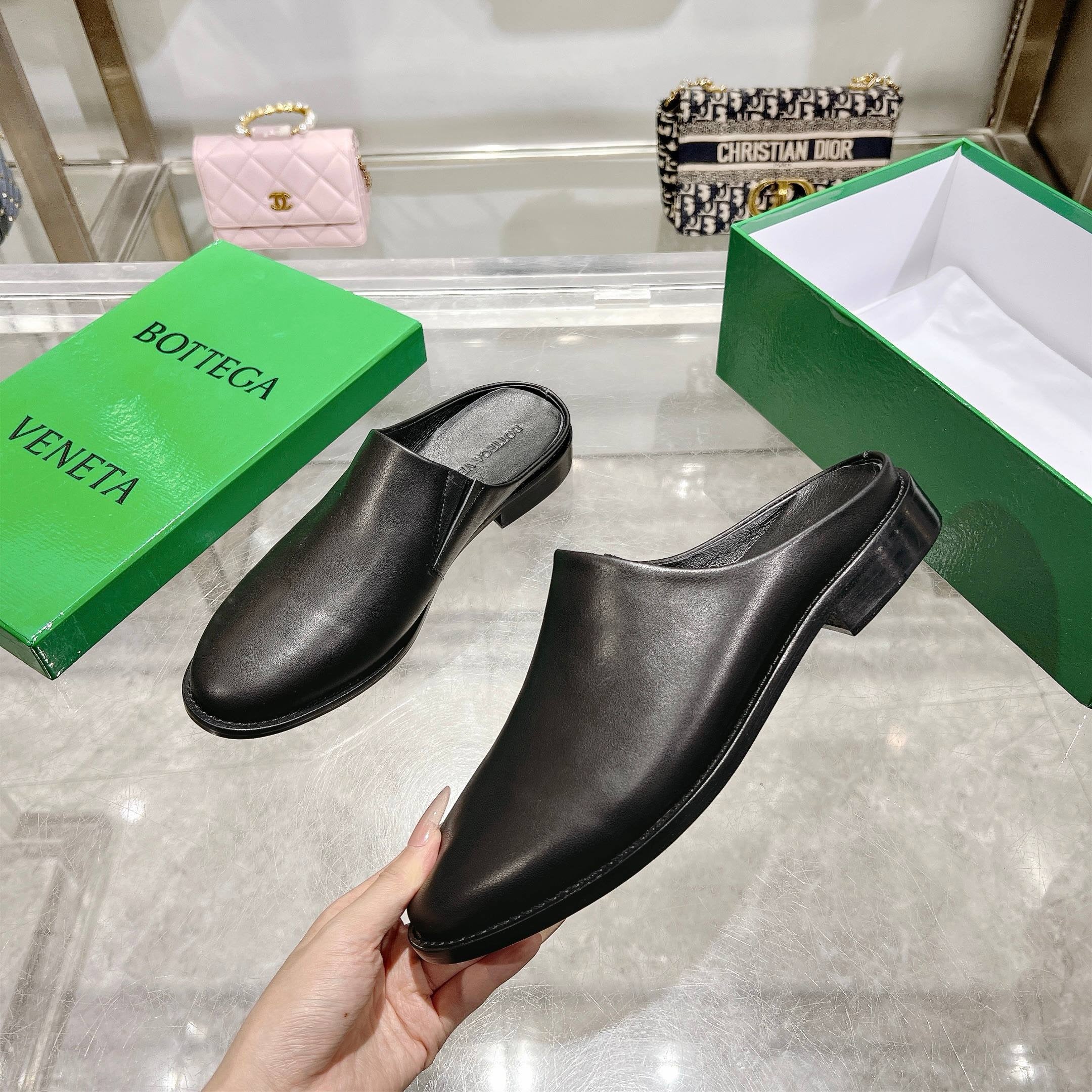 Black Shoes