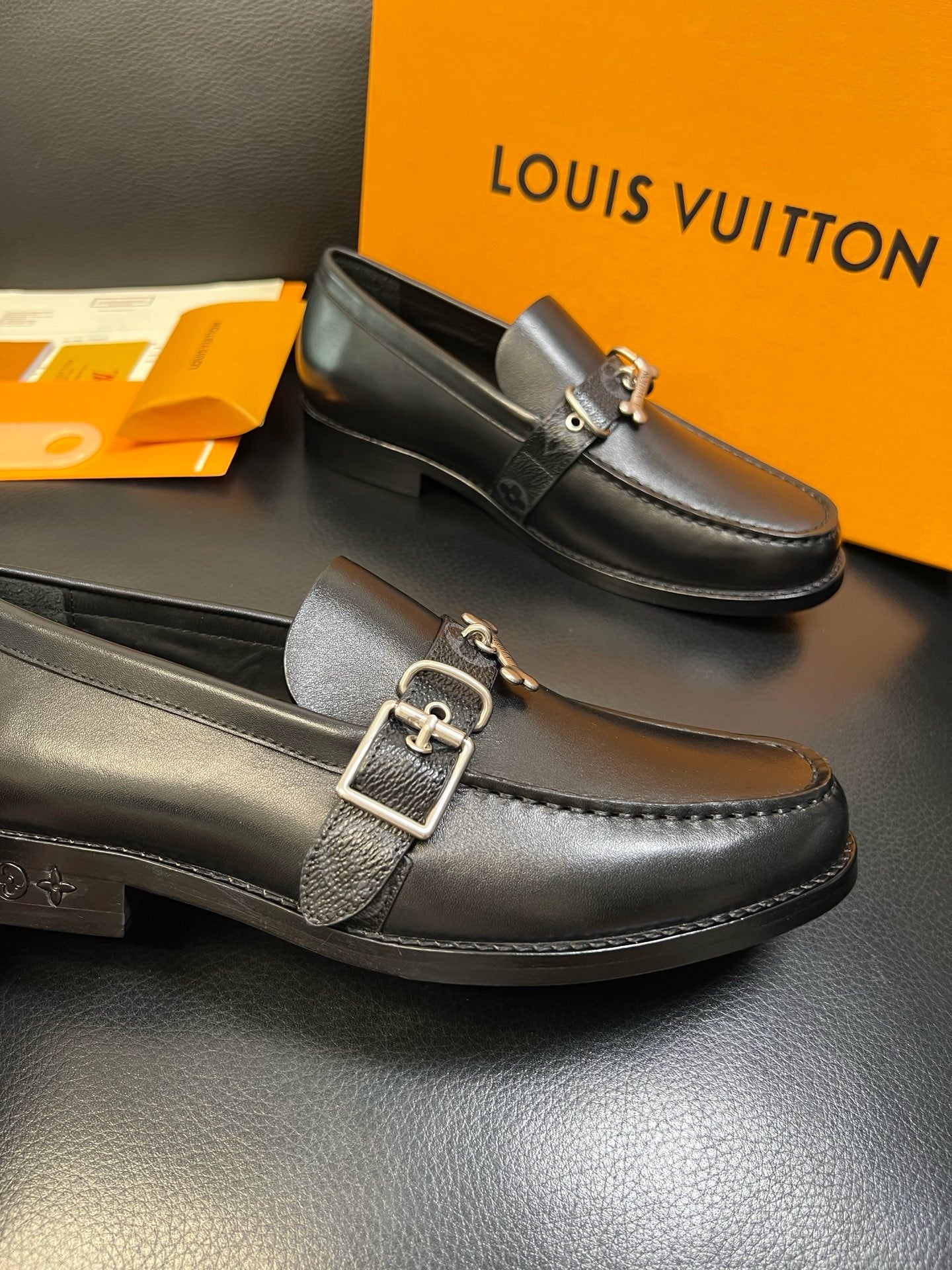 Black Shoes