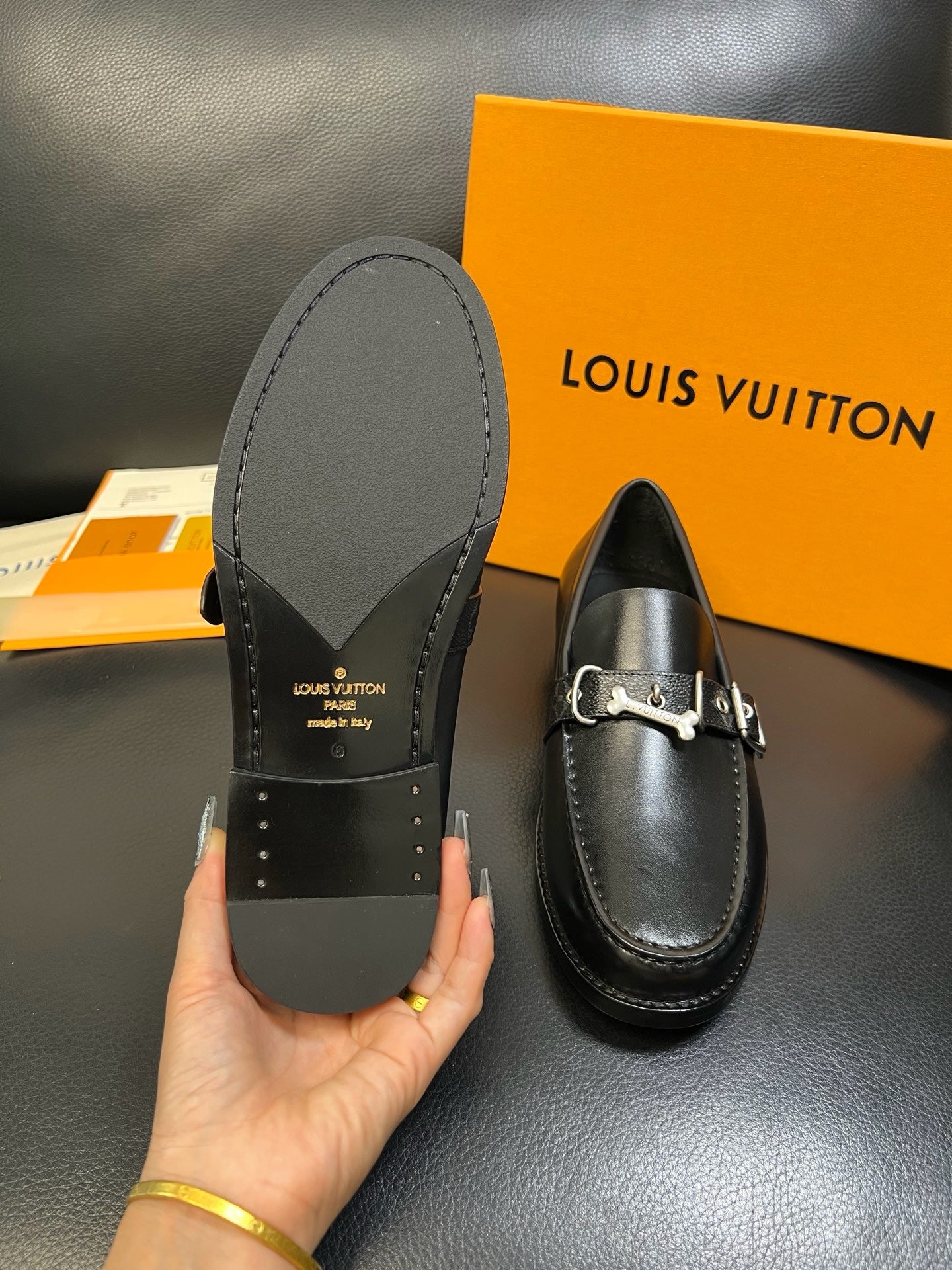 Black Shoes