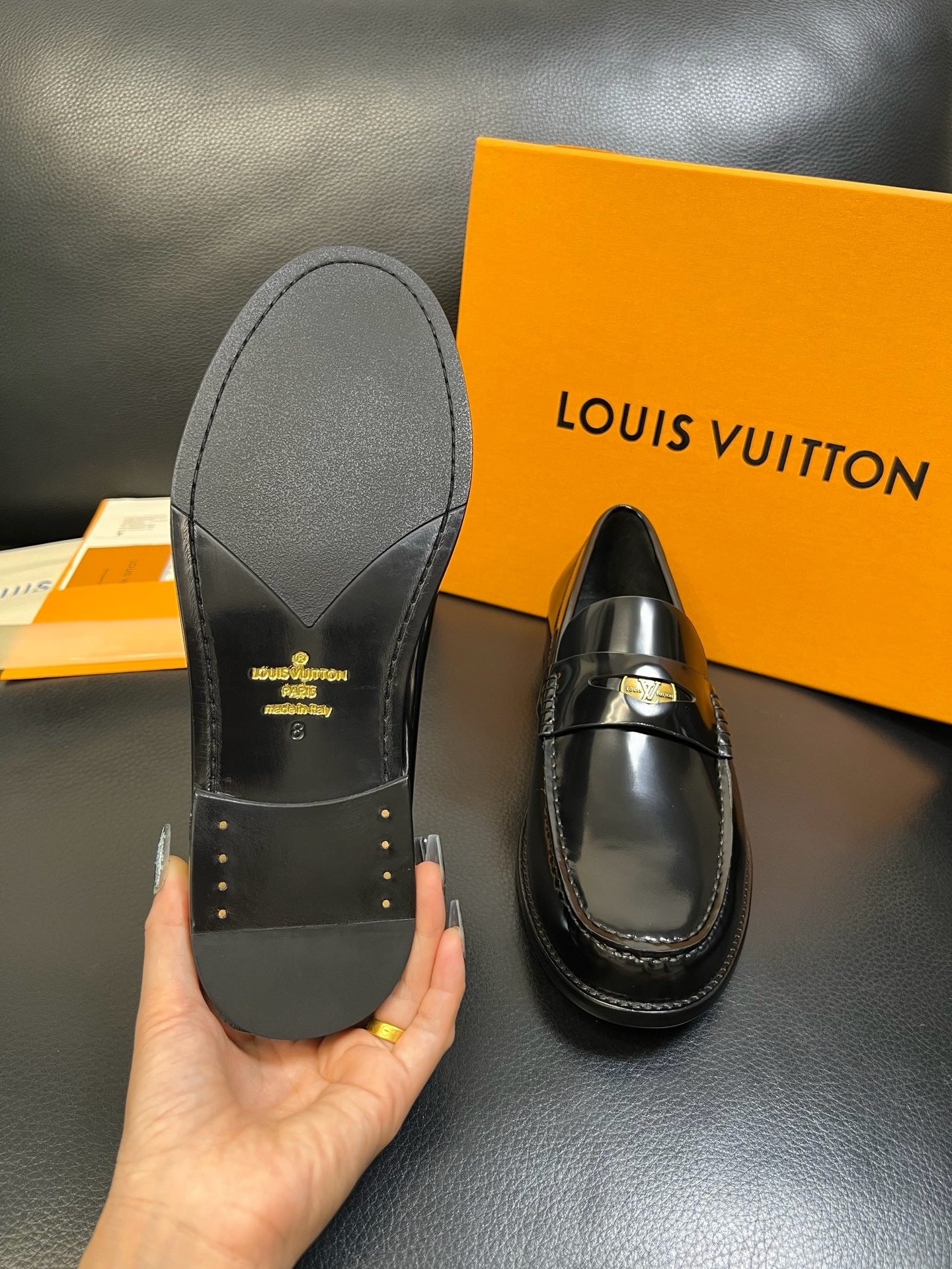 Black Shoes