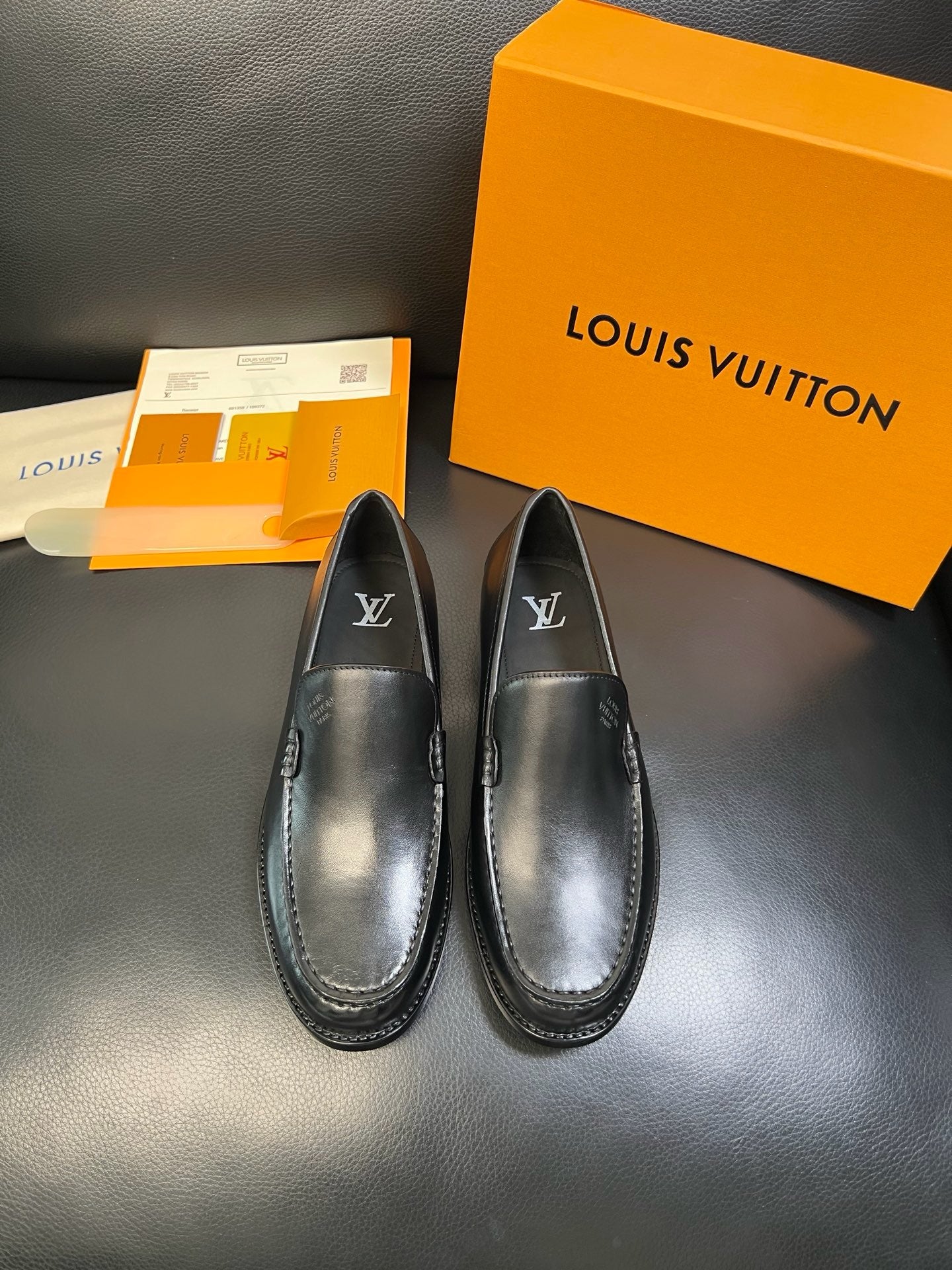 Black Shoes