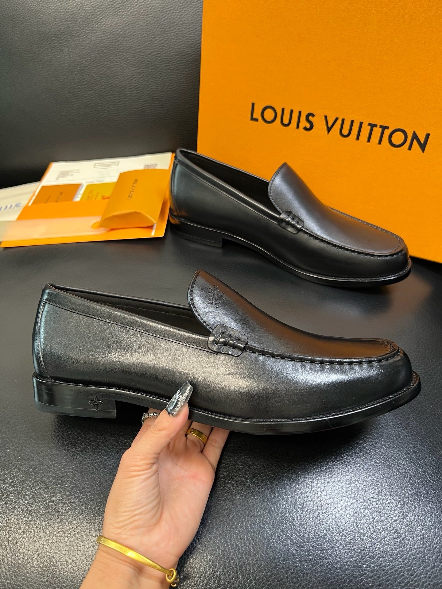 Black Shoes