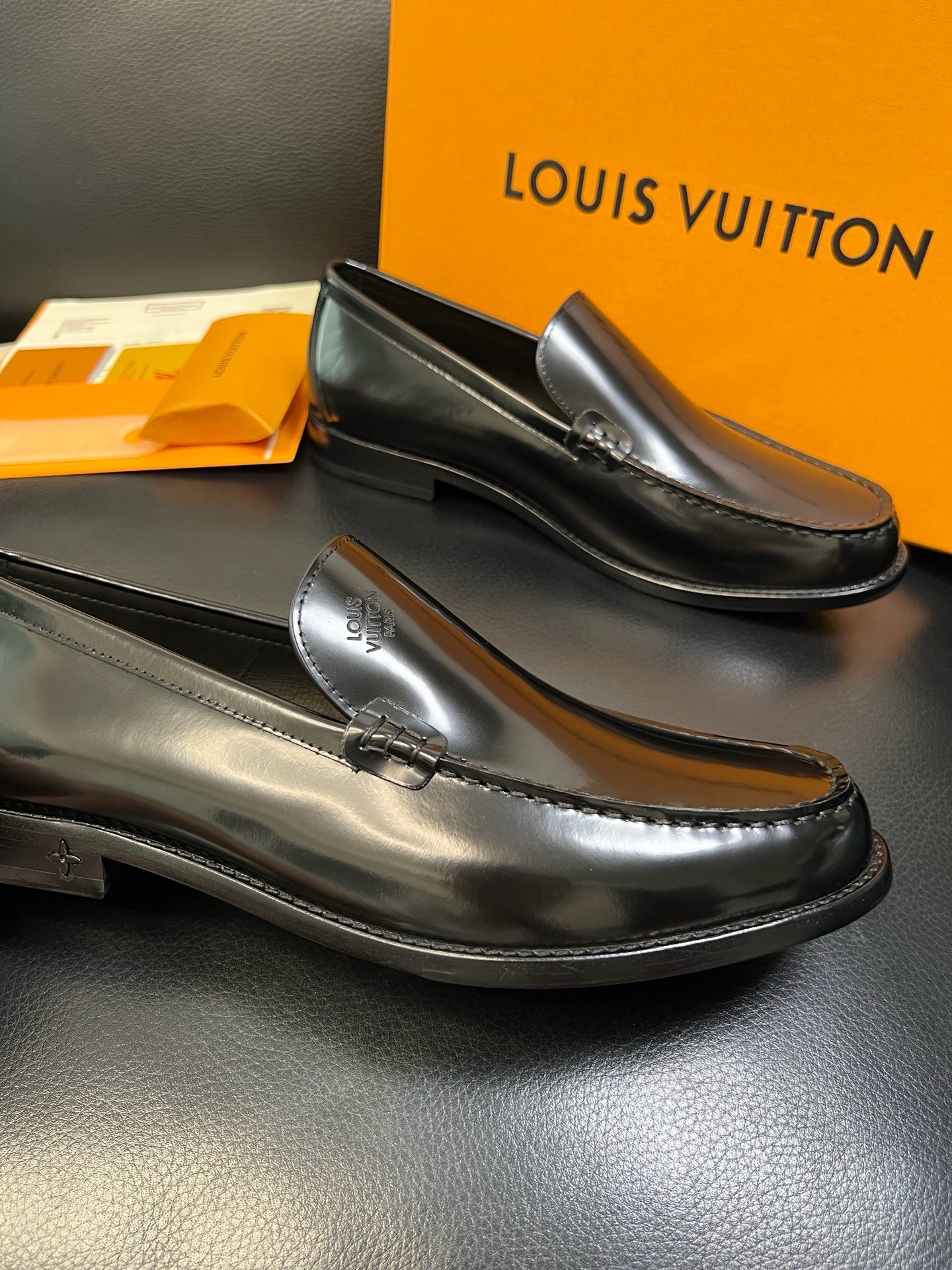 Black Shoes