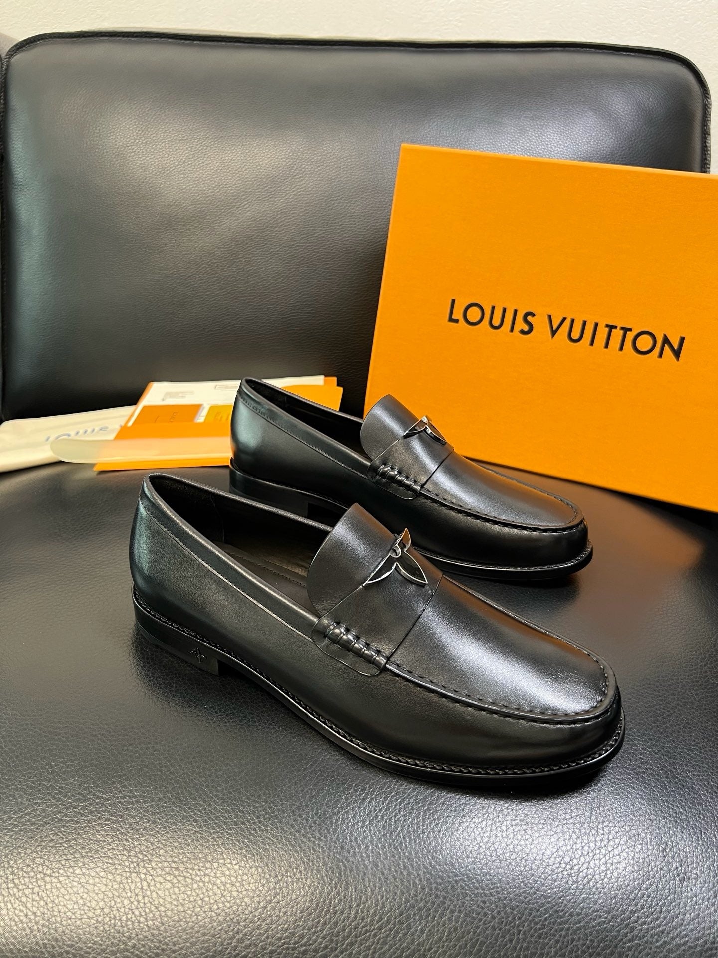 Black Shoes
