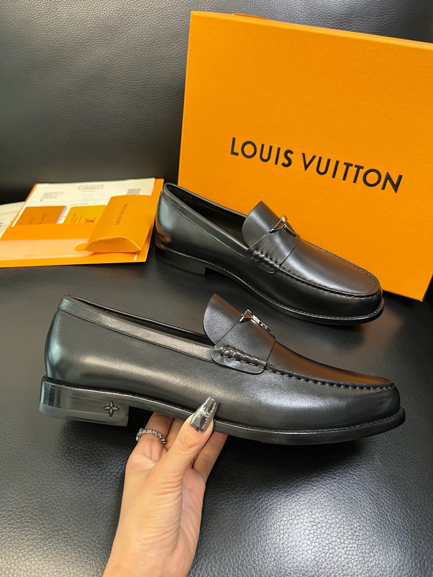 Black Shoes