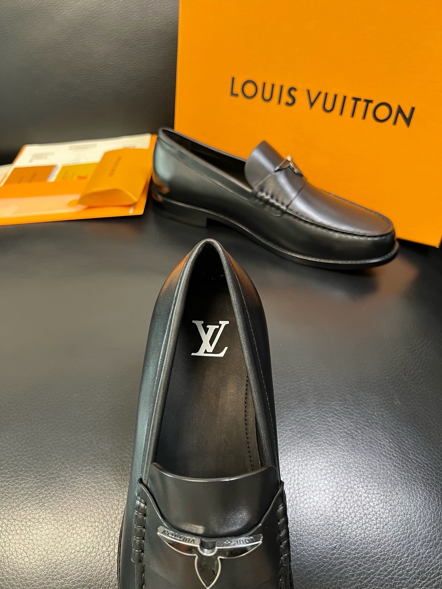 Black Shoes