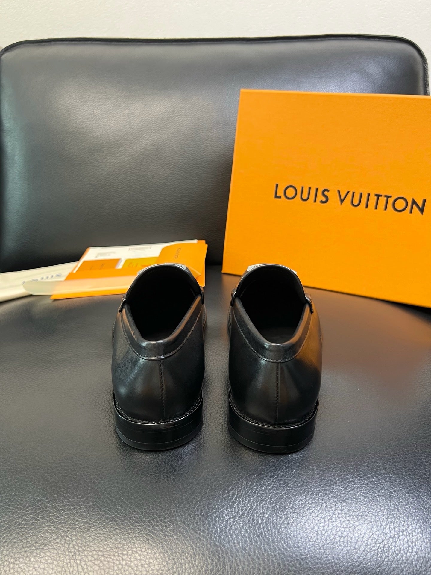 Black Shoes