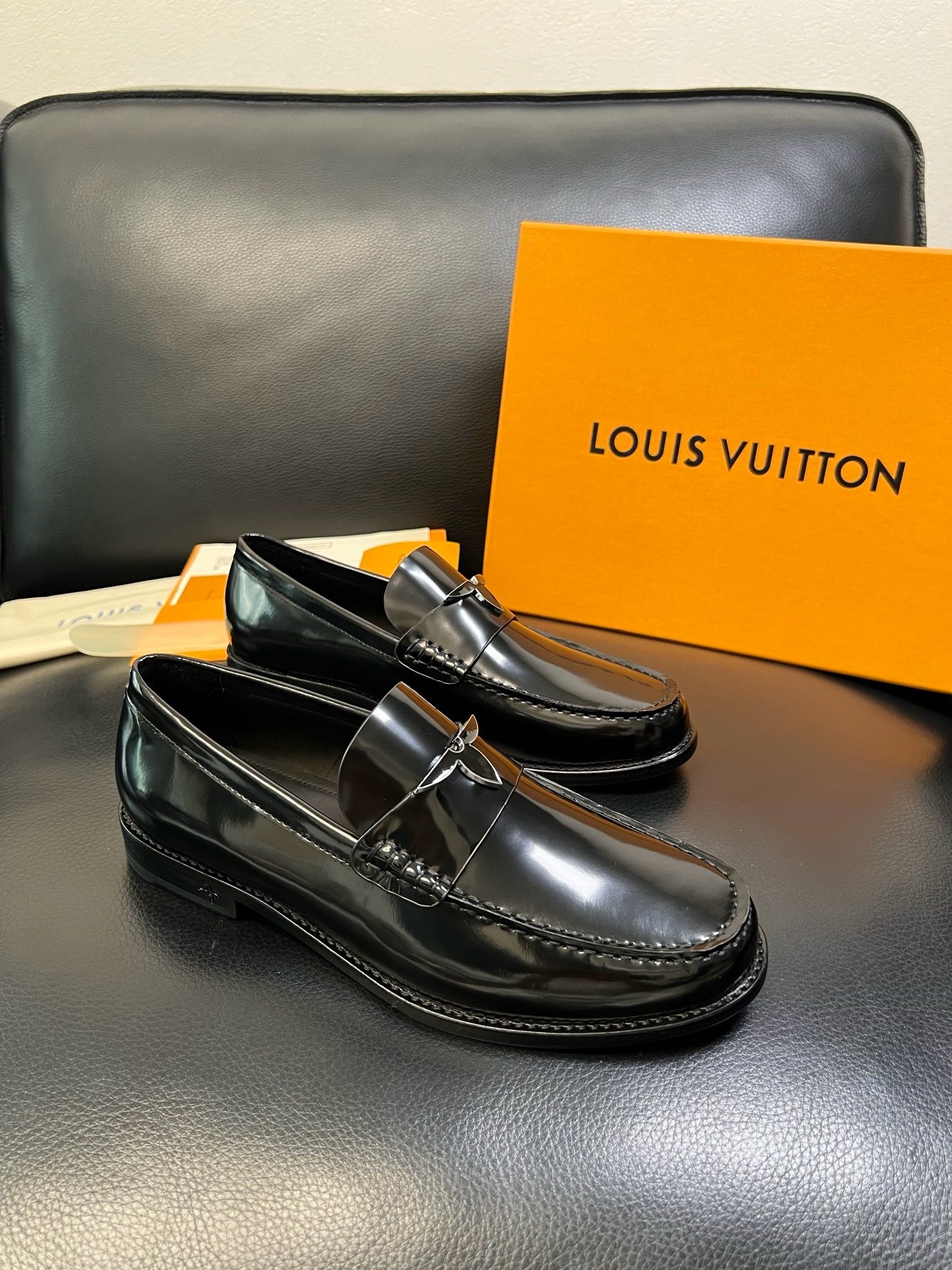 Black Shoes