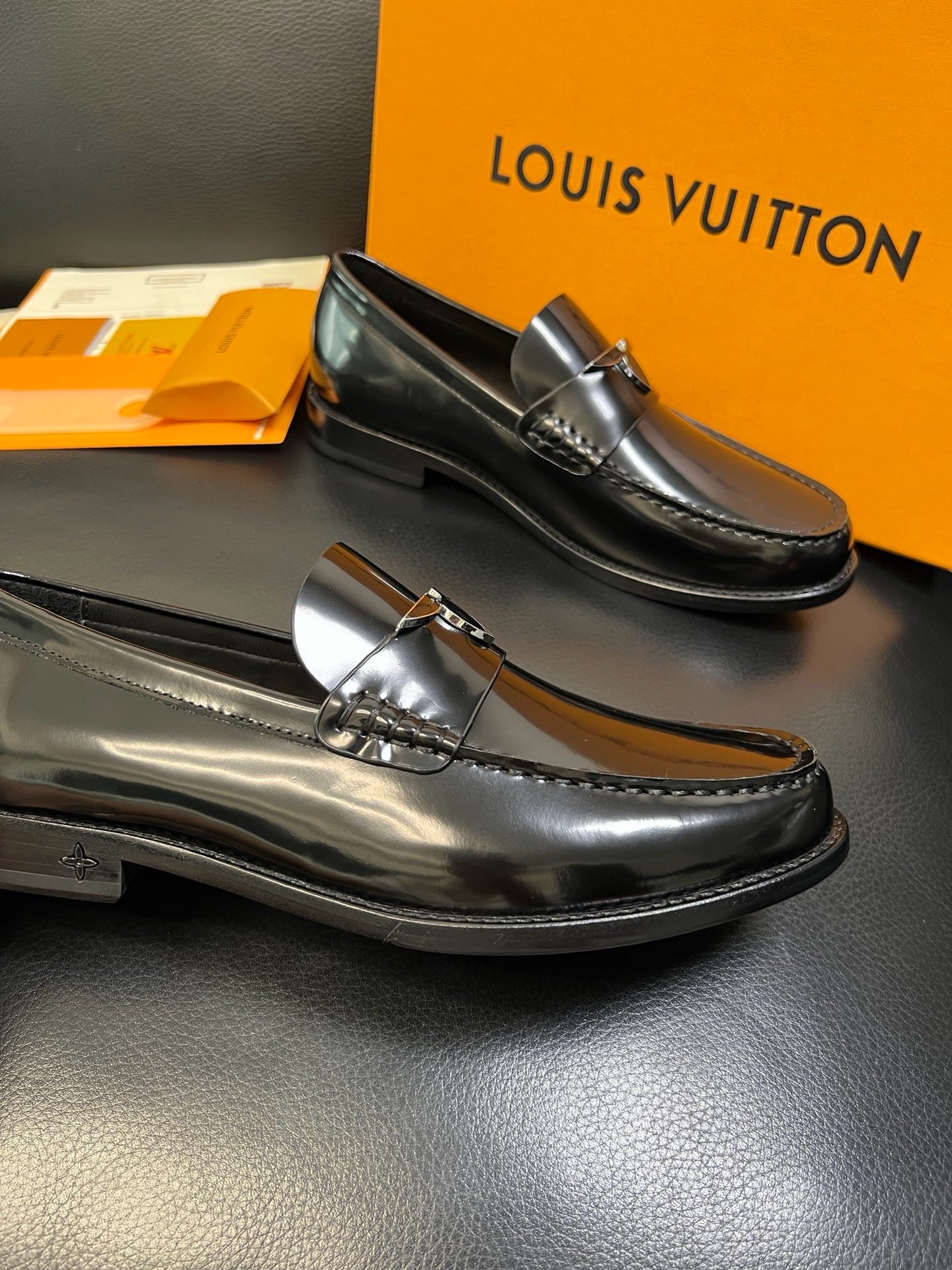 Black Shoes
