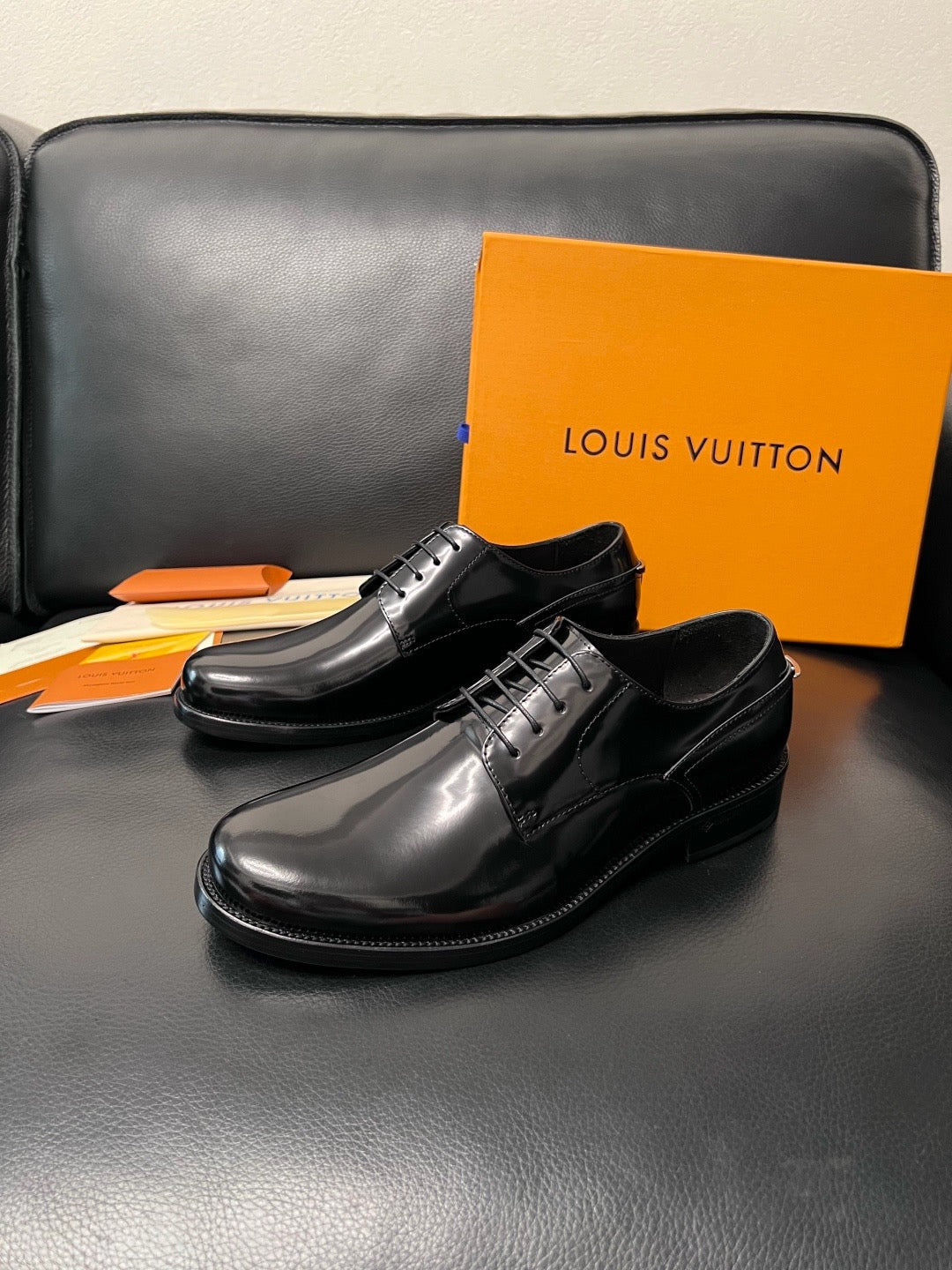Black Shoes