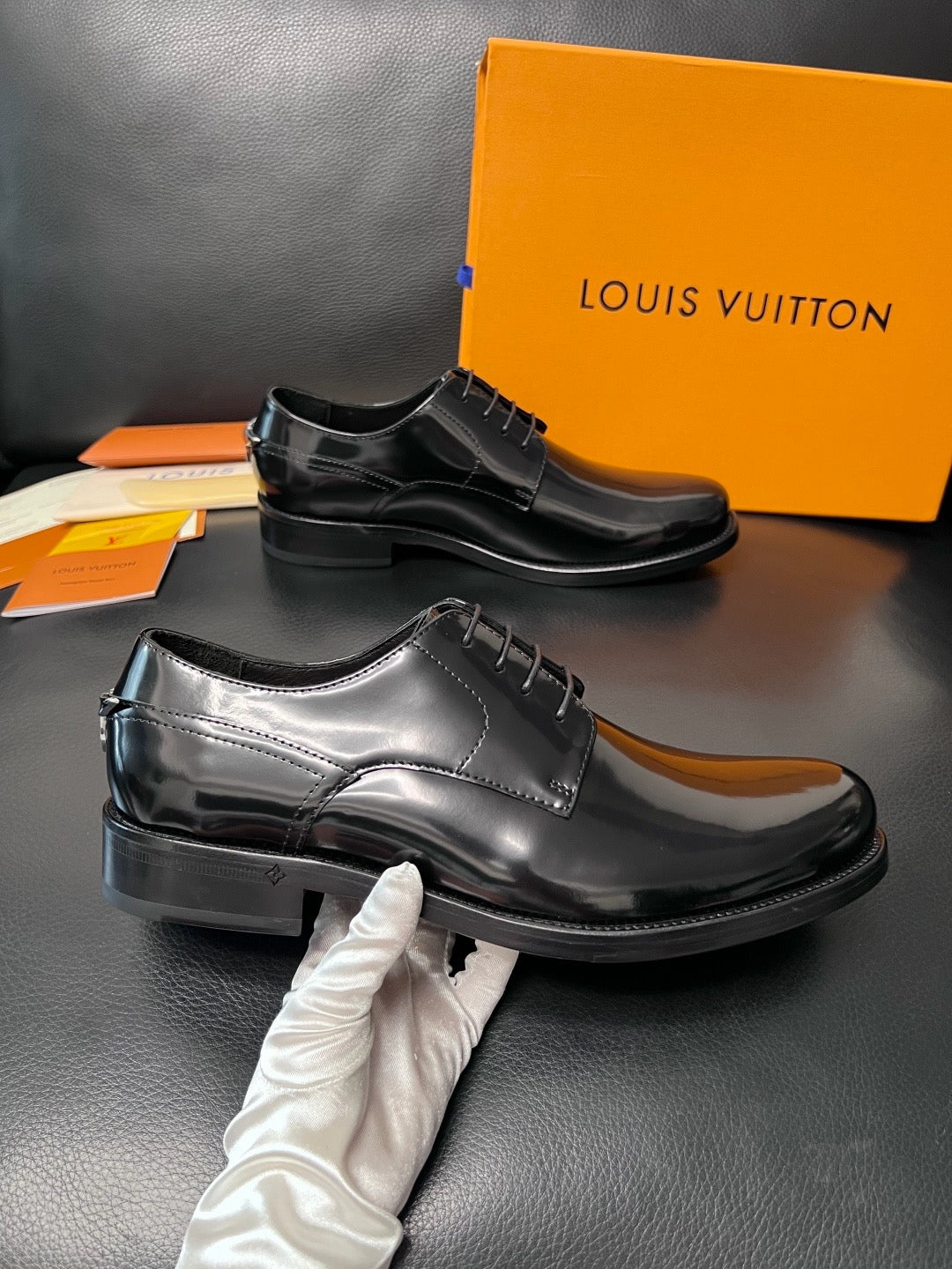 Black Shoes