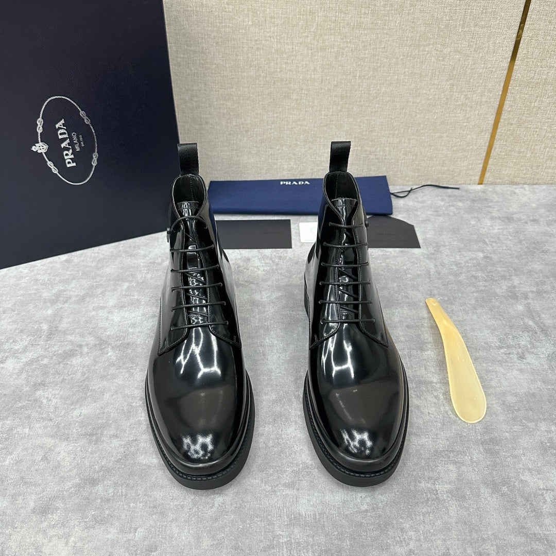 Black Shoes