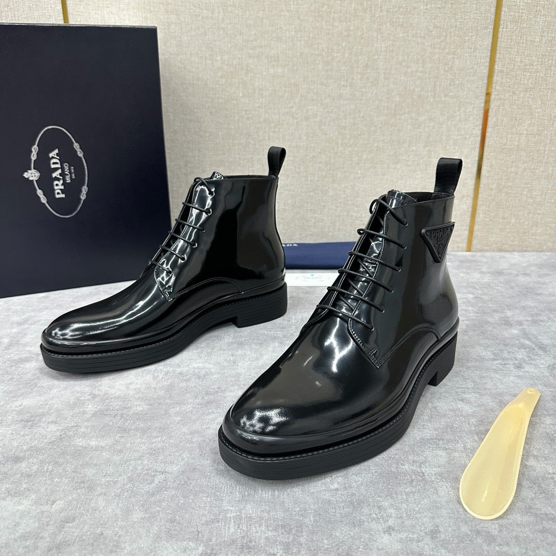 Black Shoes
