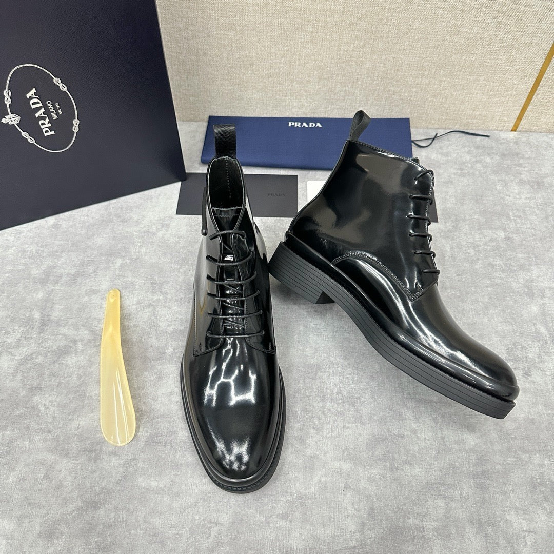 Black Shoes