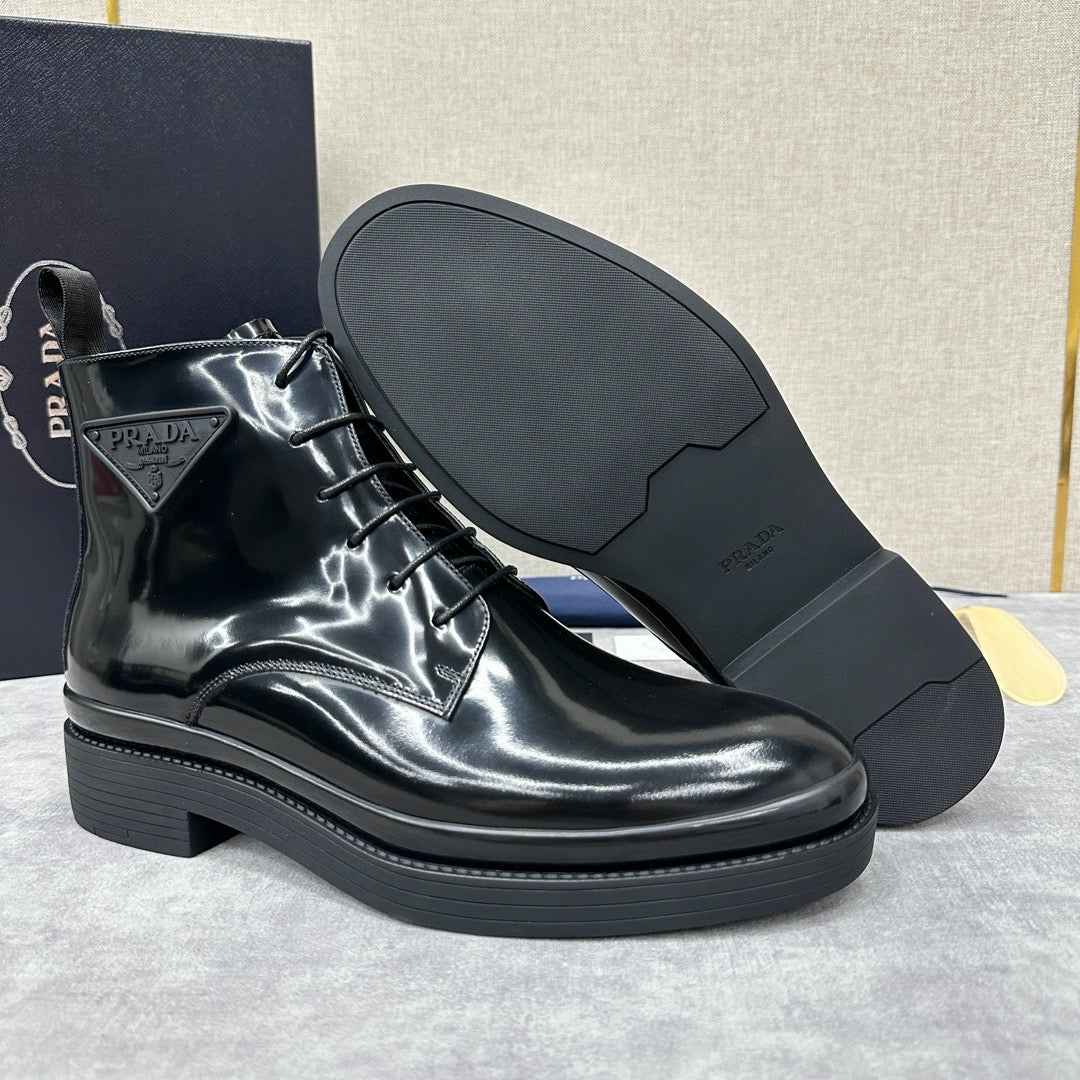 Black Shoes
