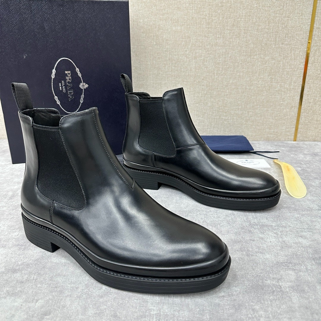 Black Shoes