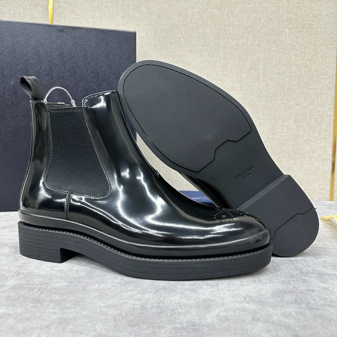 Black Shoes