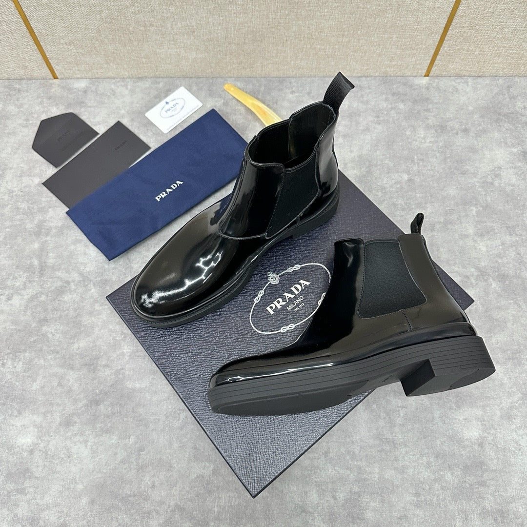 Black Shoes