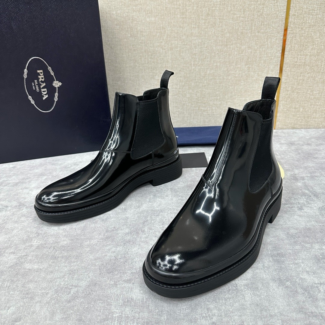 Black Shoes
