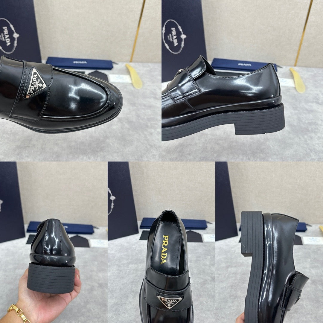 Black Shoes