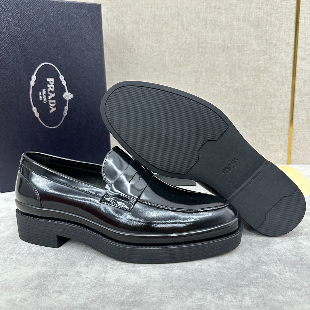 Black Shoes
