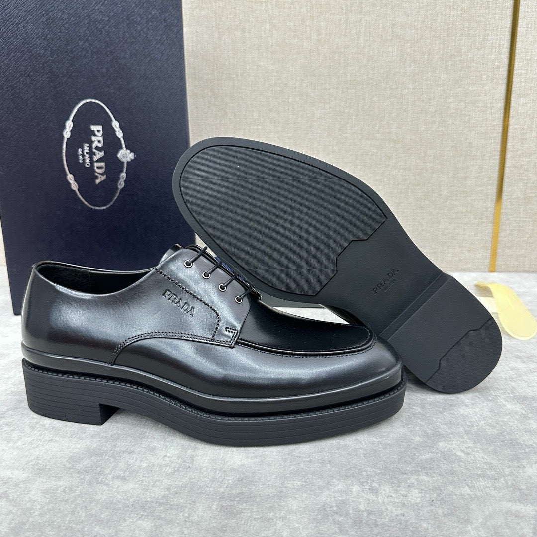 Black Shoes