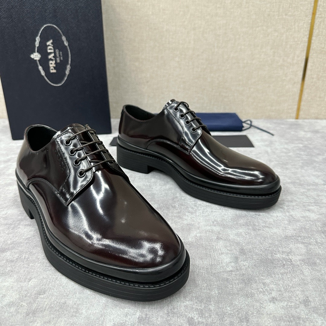 Black Shoes