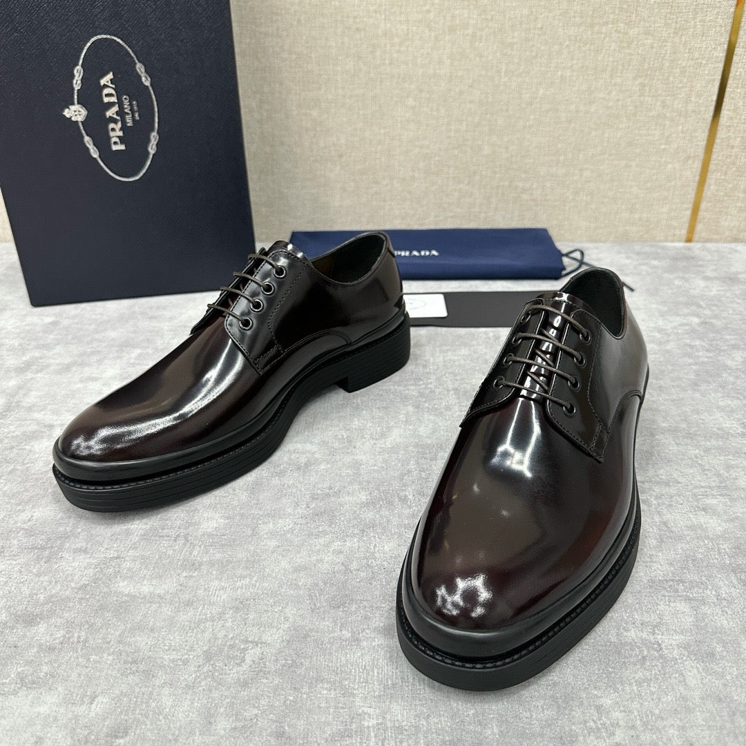 Black Shoes