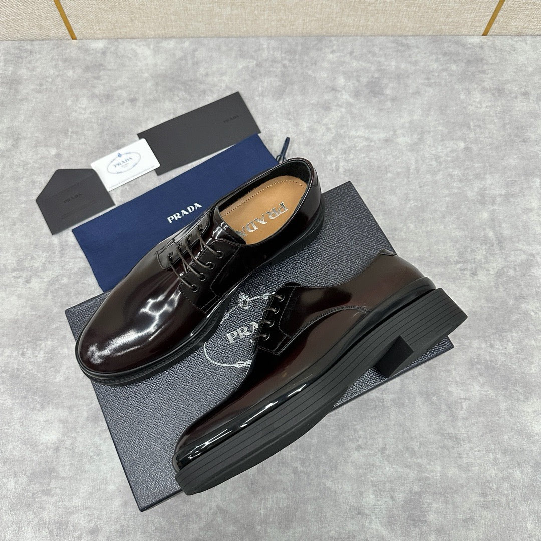 Black Shoes