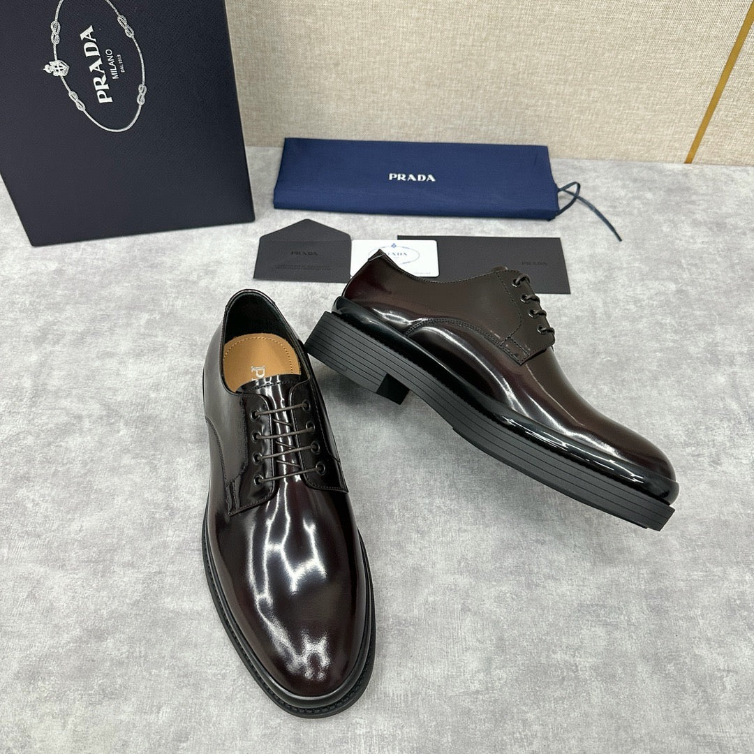 Black Shoes