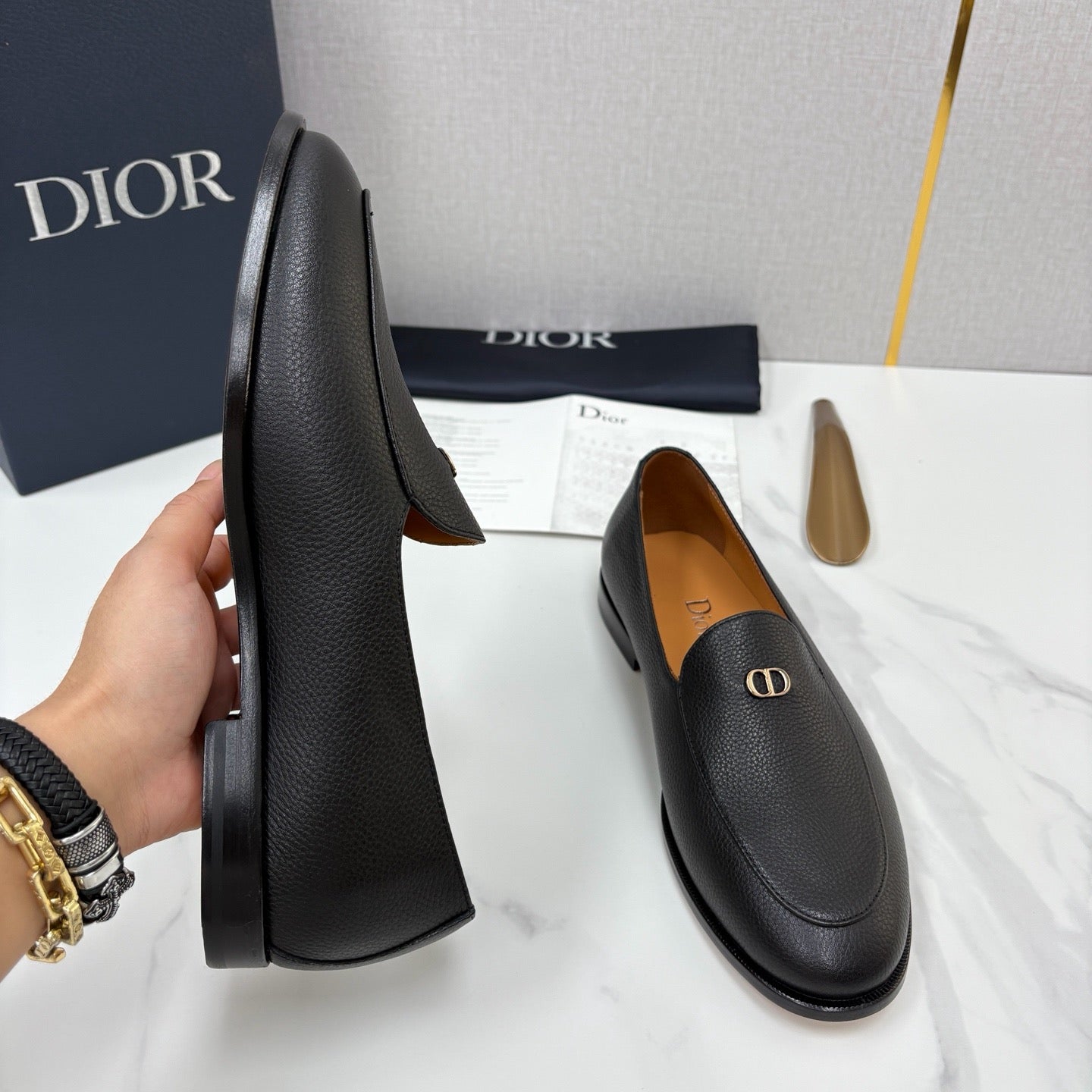 Black Shoes