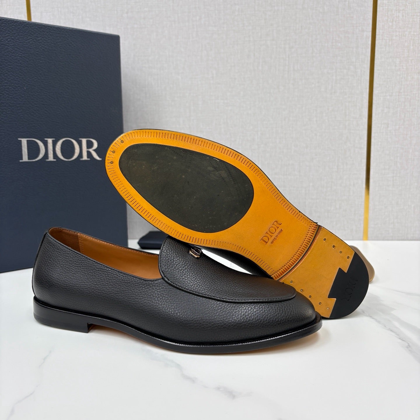 Black Shoes