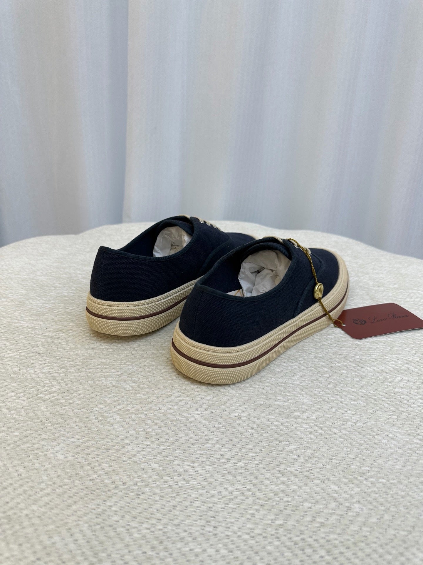 Black Shoes
