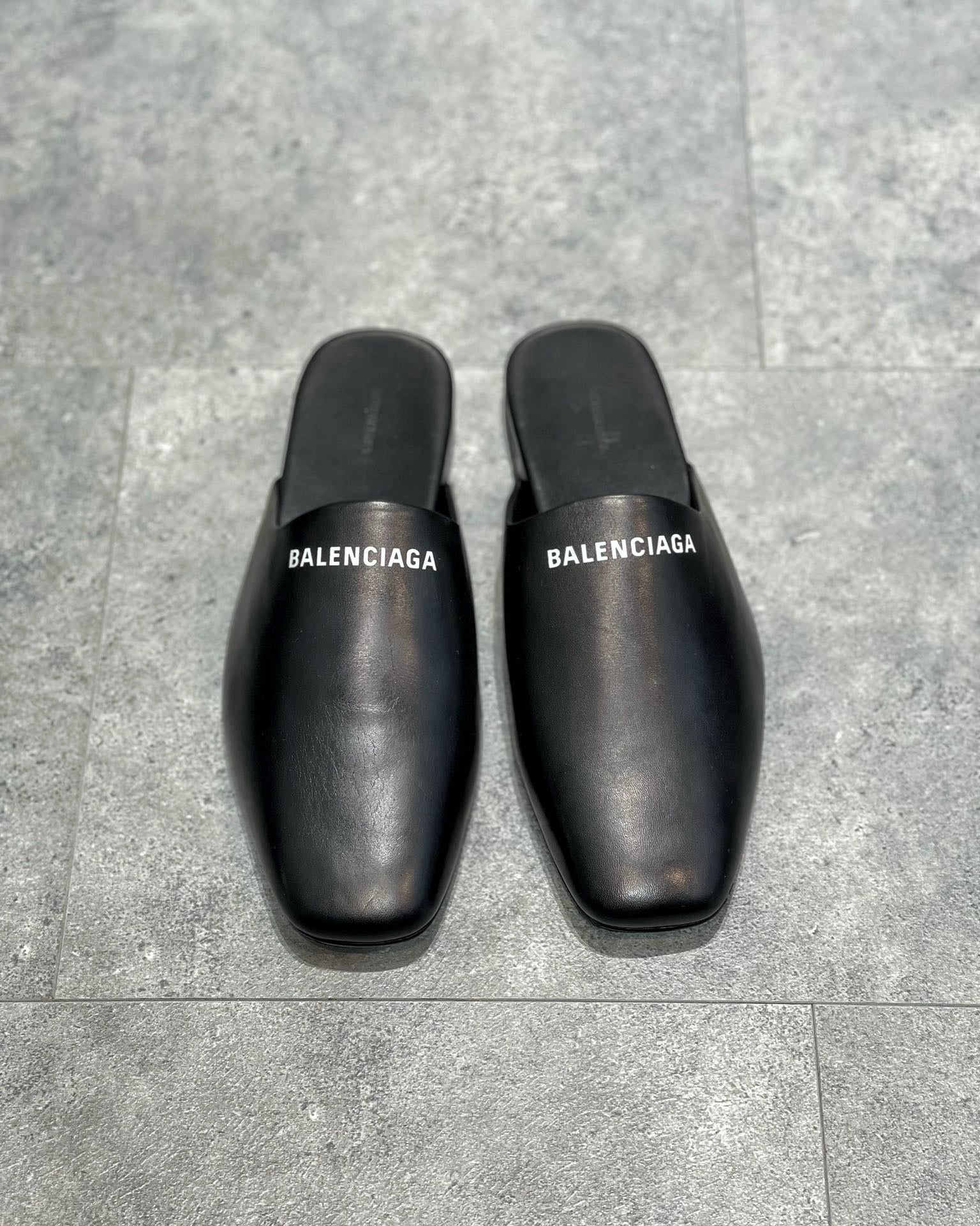 Black Shoes