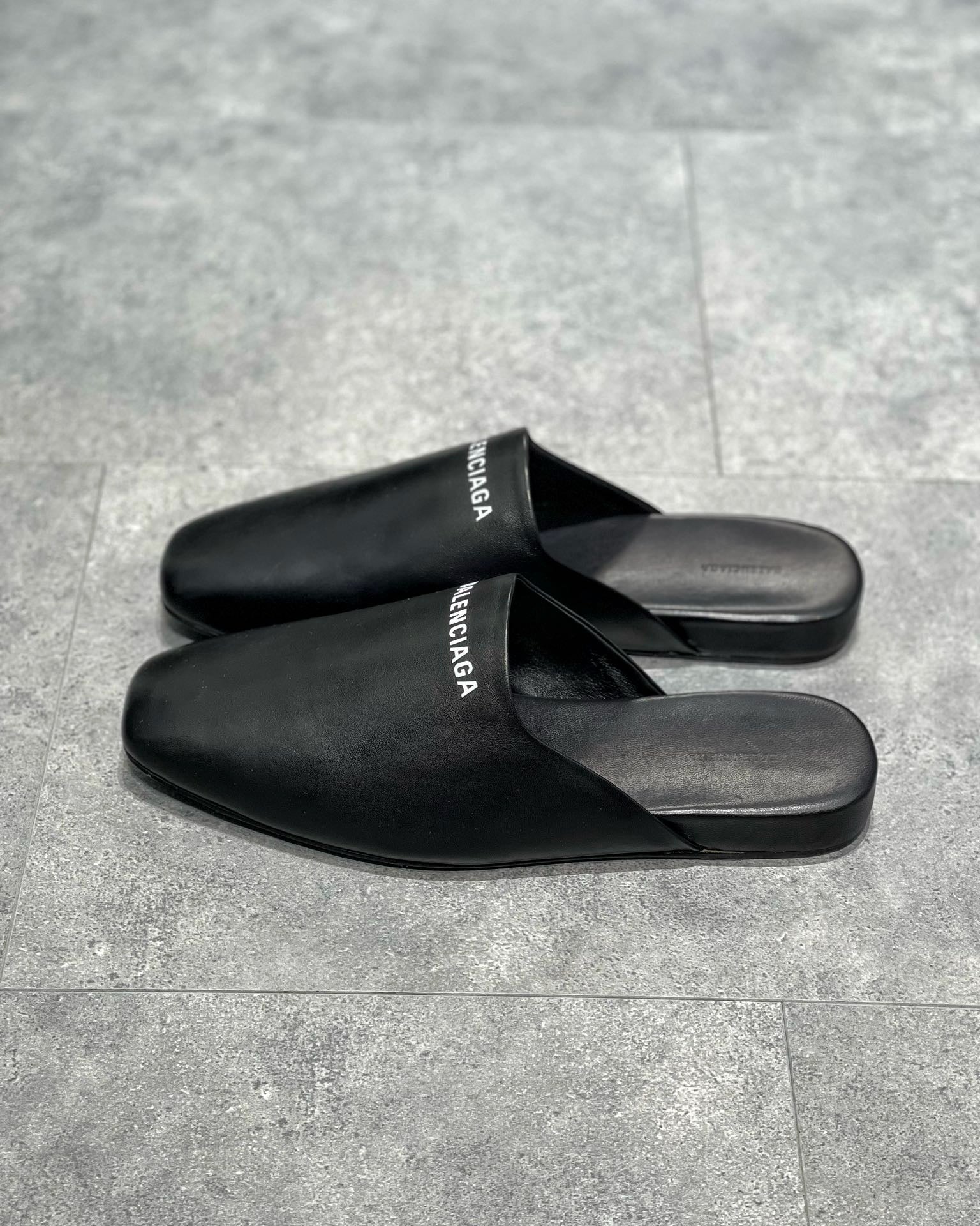 Black Shoes