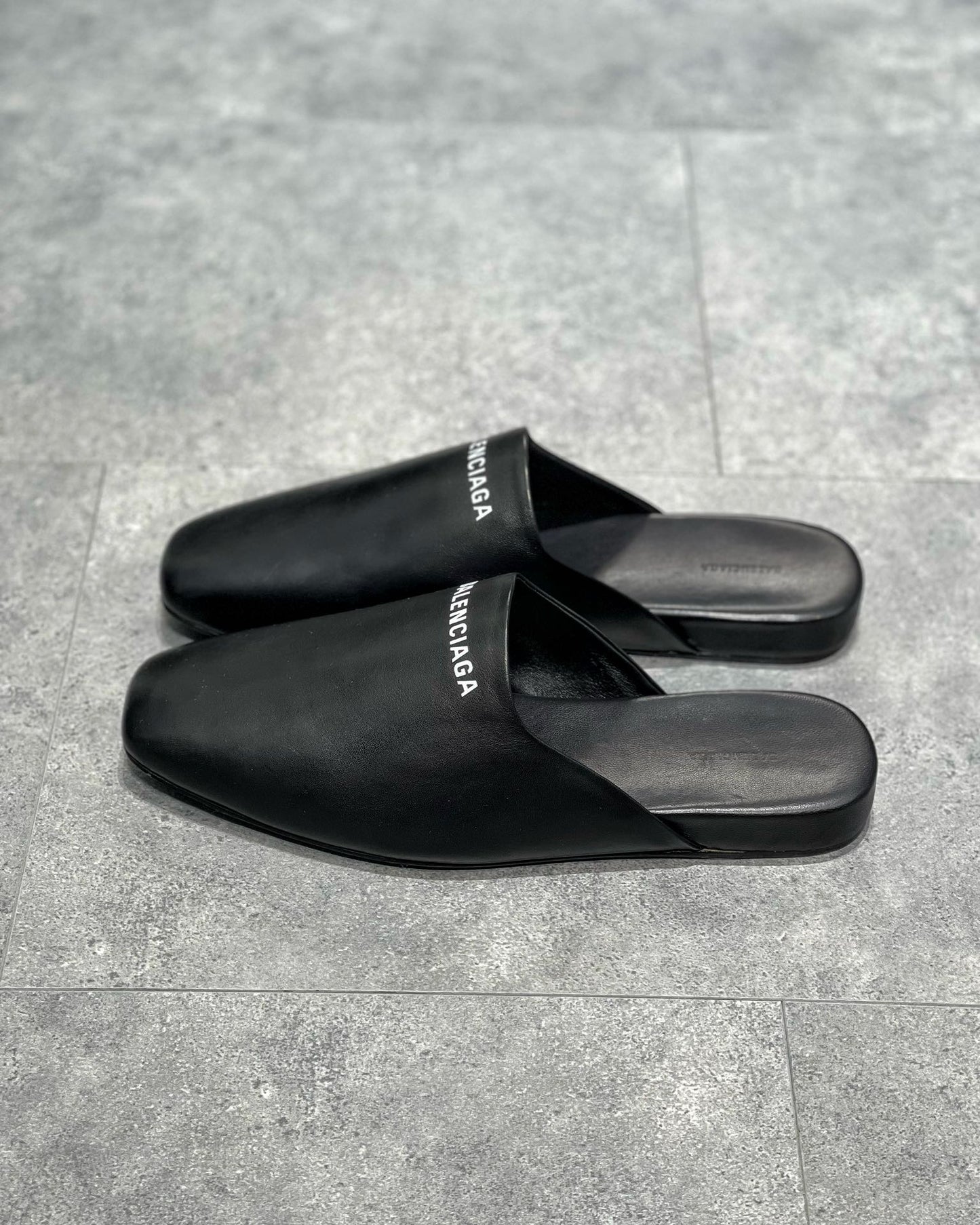 Black Shoes