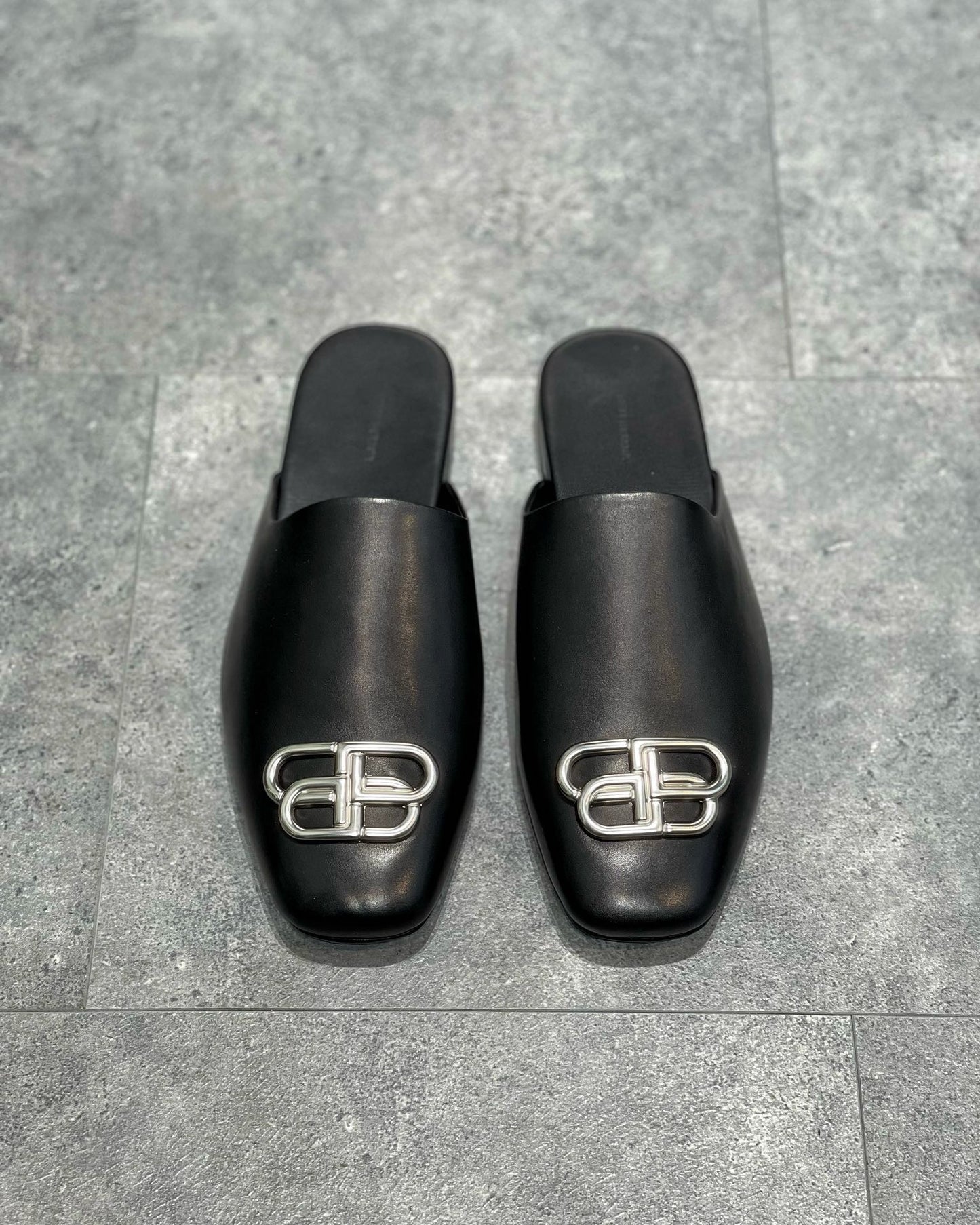 Black Shoes