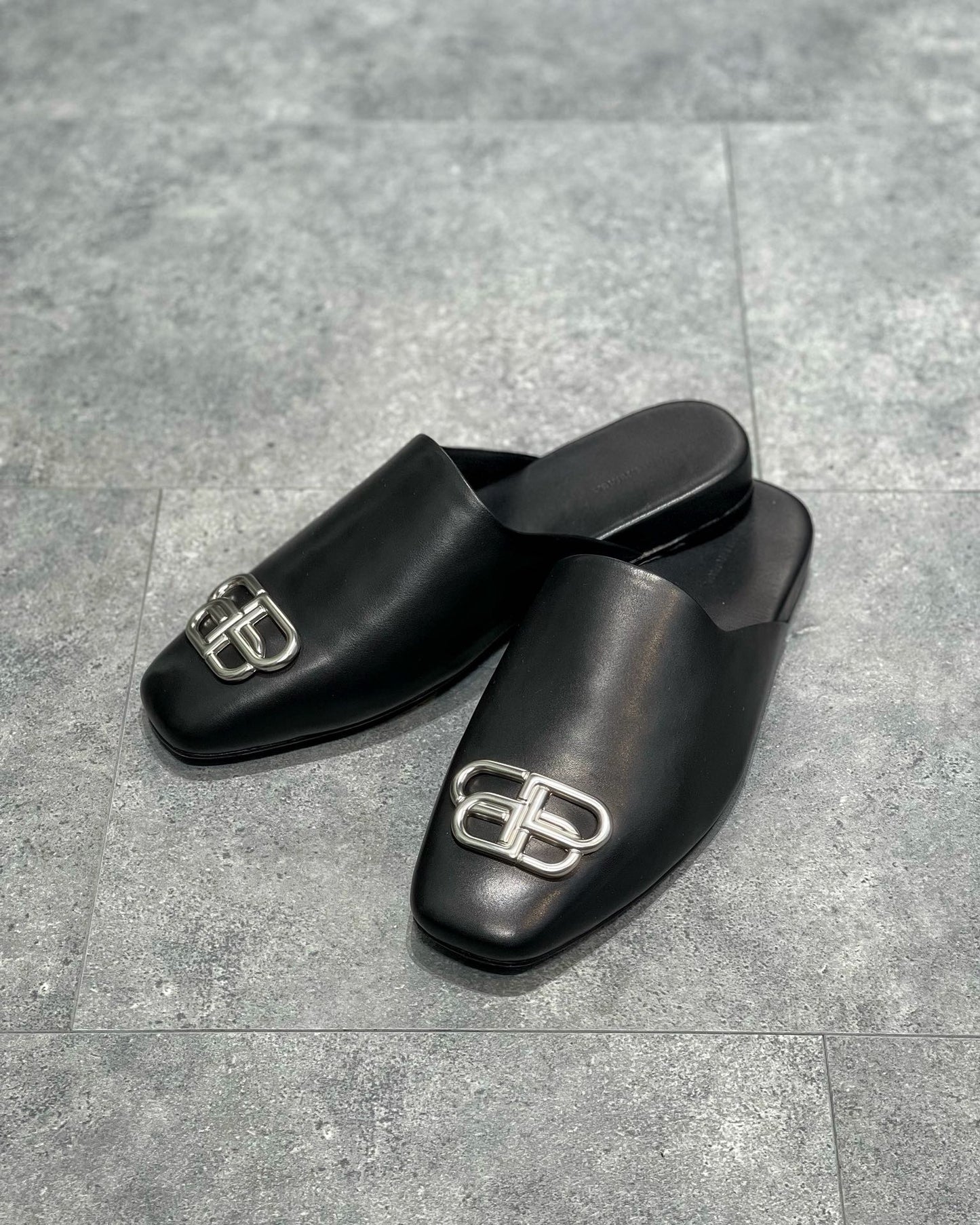 Black Shoes