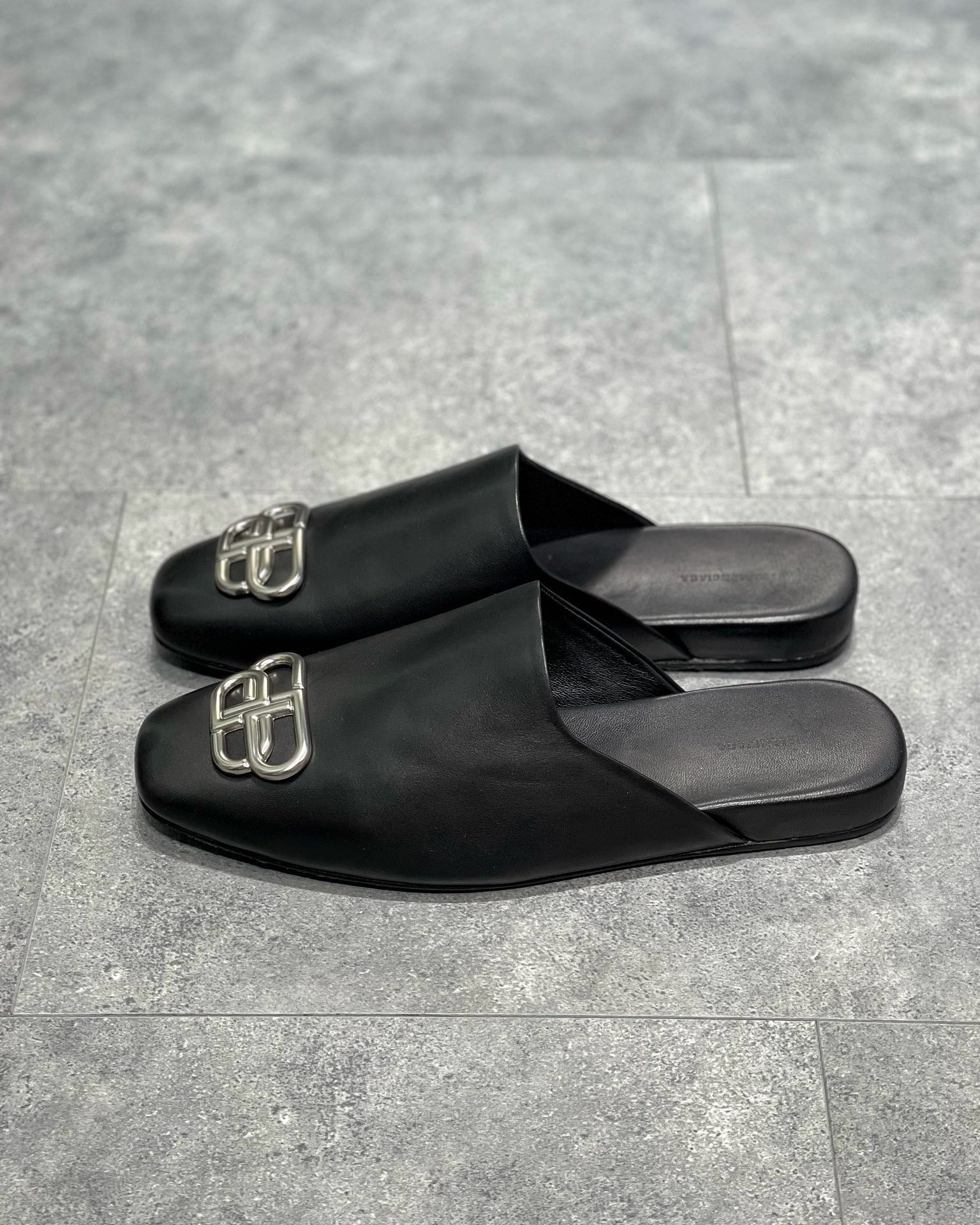Black Shoes